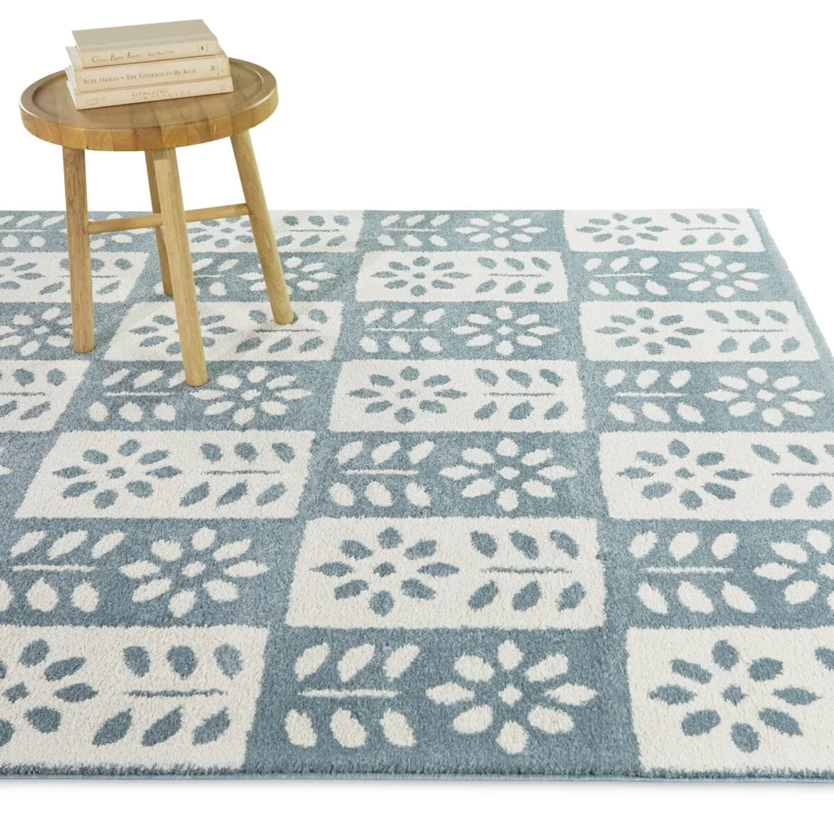 Karol Modern Floral Area Rug