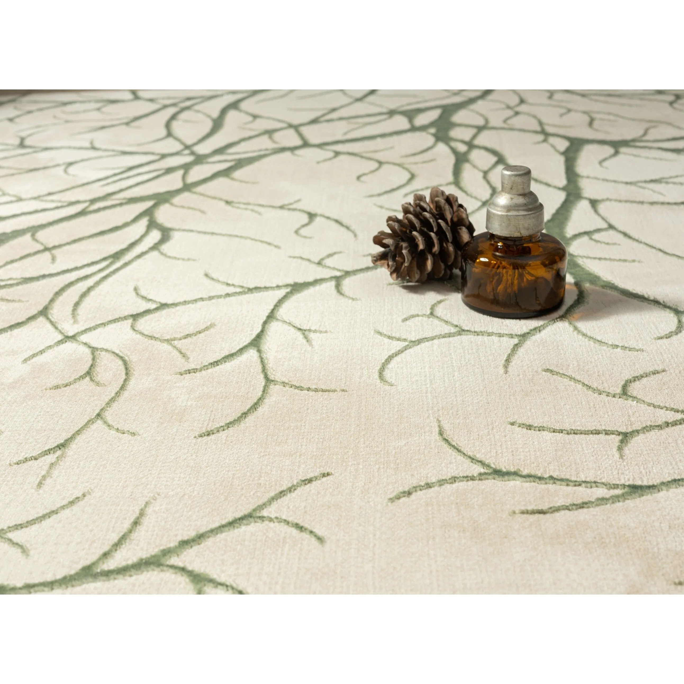 Ksamil Collection Abstract Area Rug