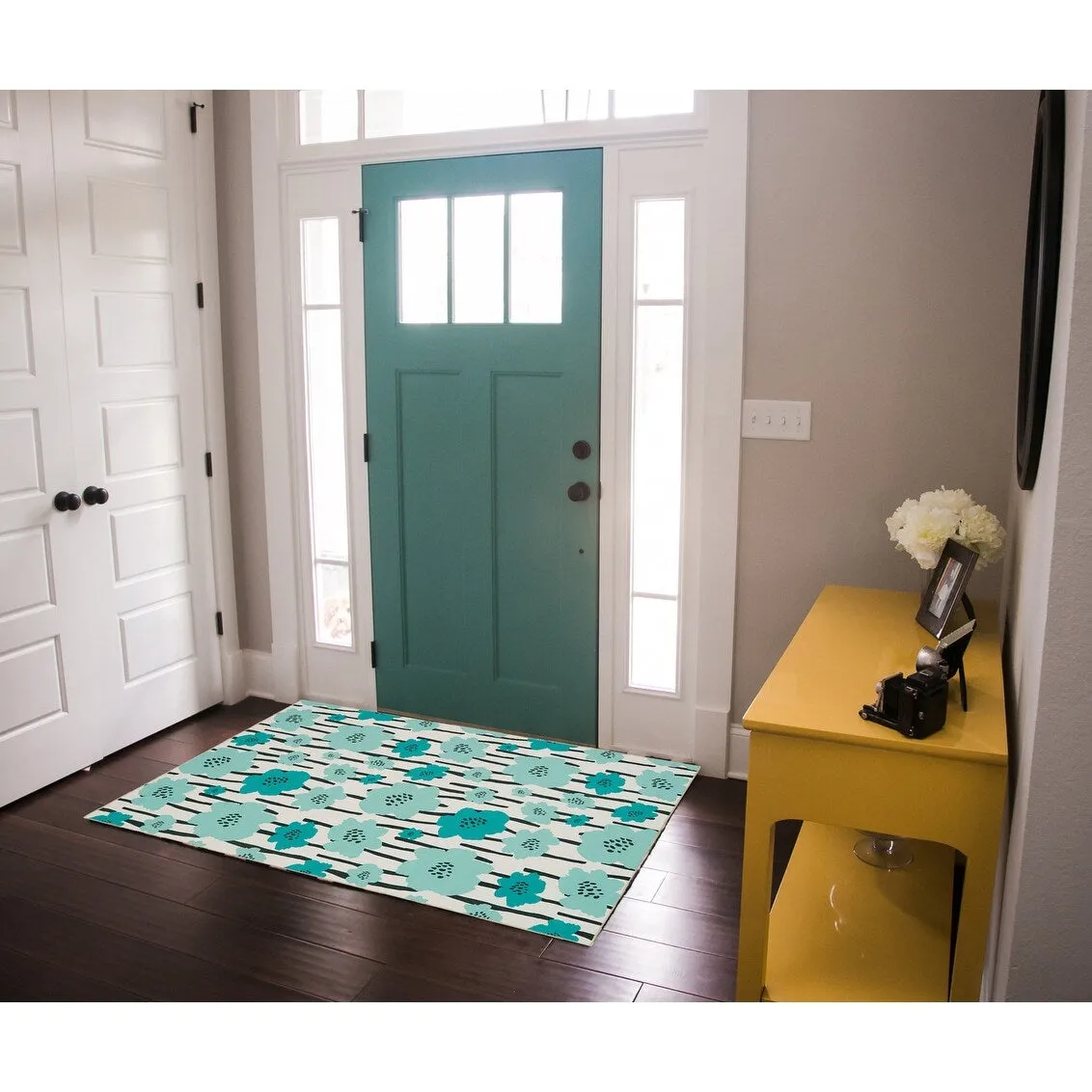 Laurel Machine Washable Floral Area Rug