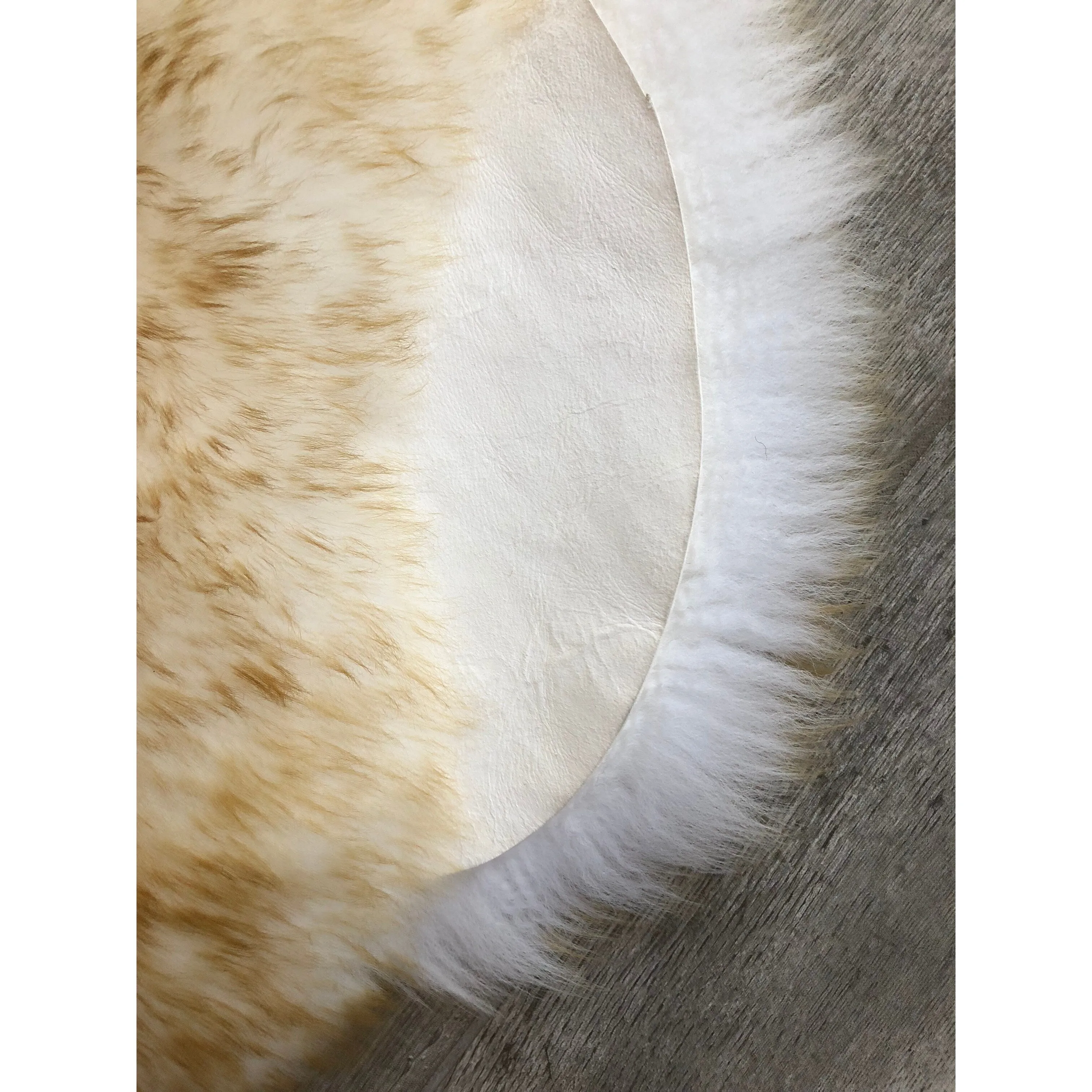 Legacy Home Faux Sheepskin Round Shag Area Rug