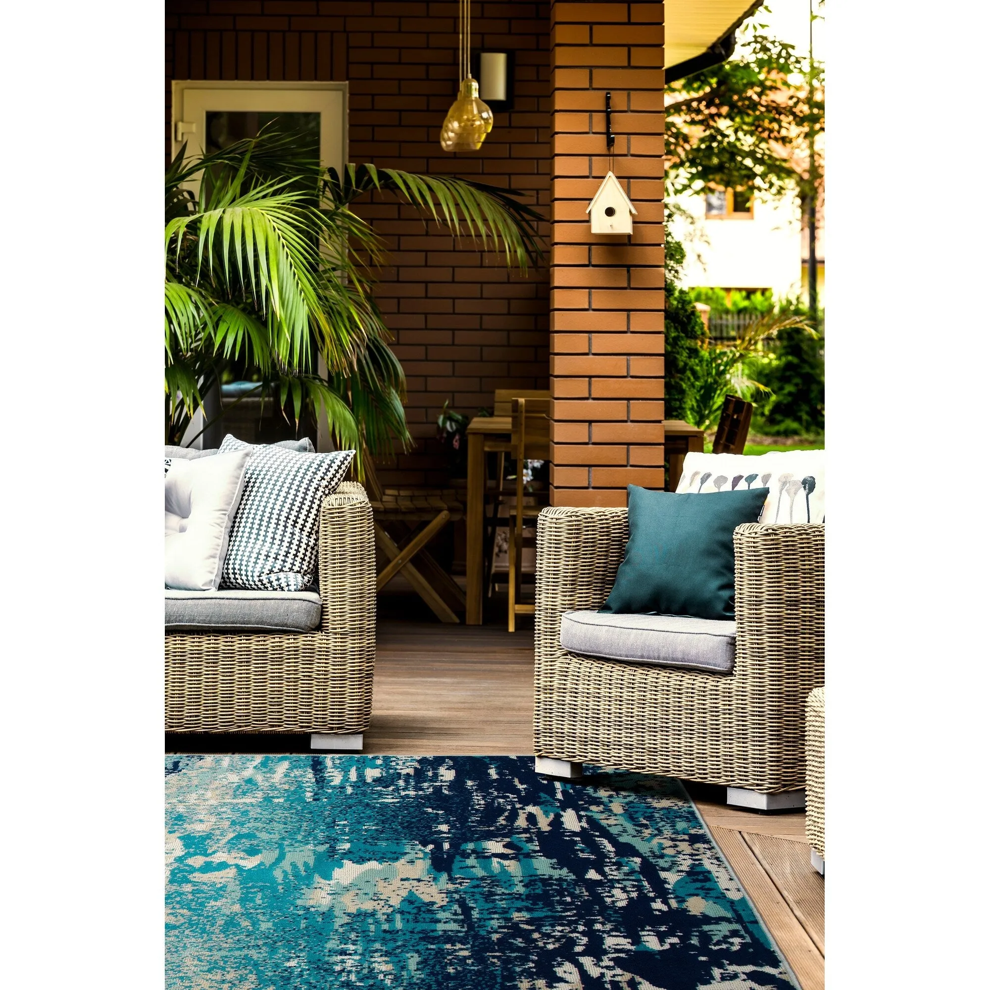 Legata Collection Blue Machine-Made Indoor/OutdoorArea Rug