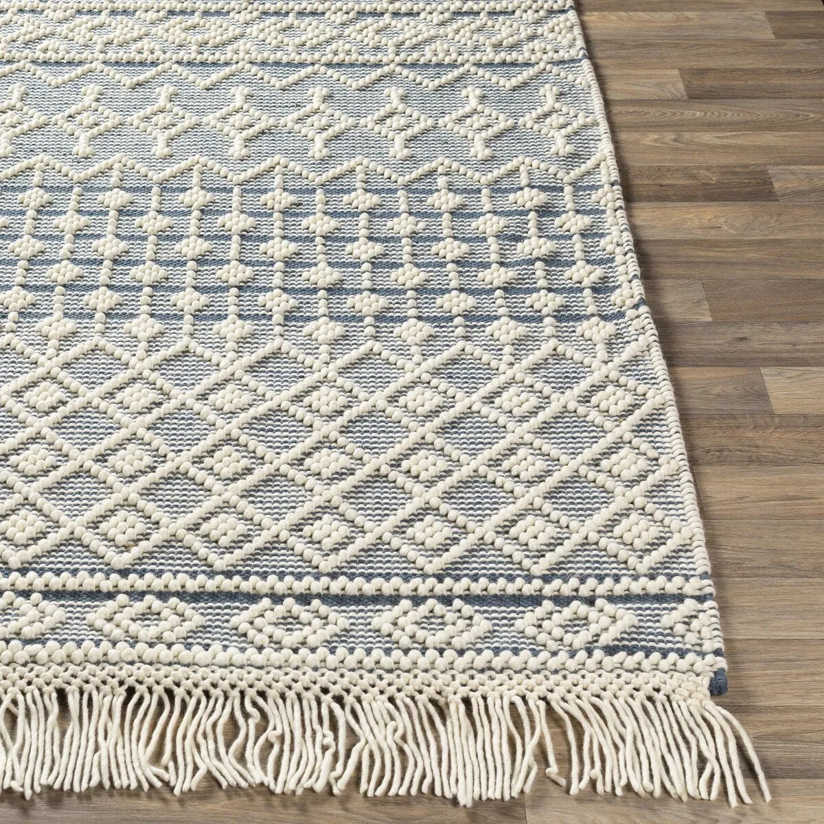 Les Handmade Modern Farmhouse Wool Area Rug