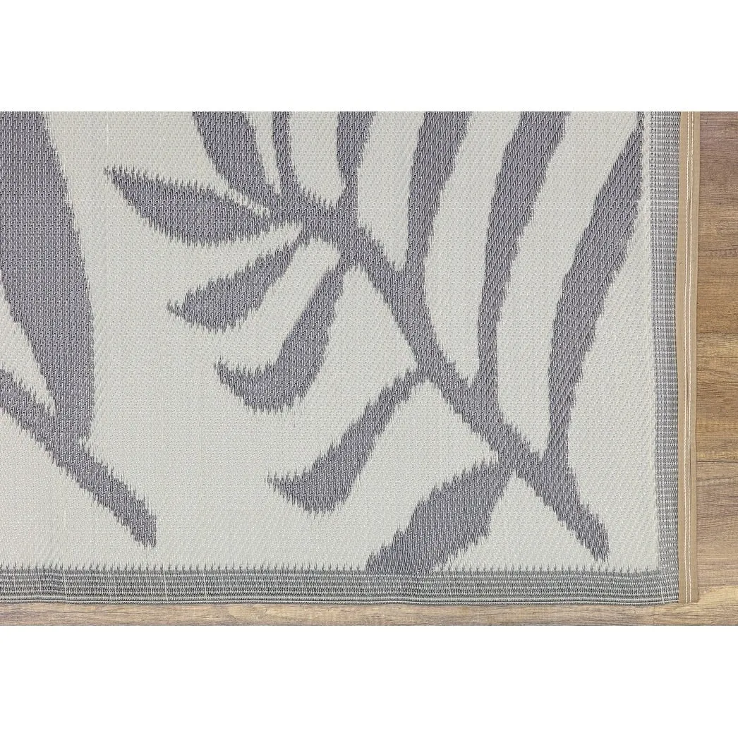 Lightweight Indoor Outdoor Reversible Area Rug -5.9 x 8.9 Feet - Leaf Pattern - N/A