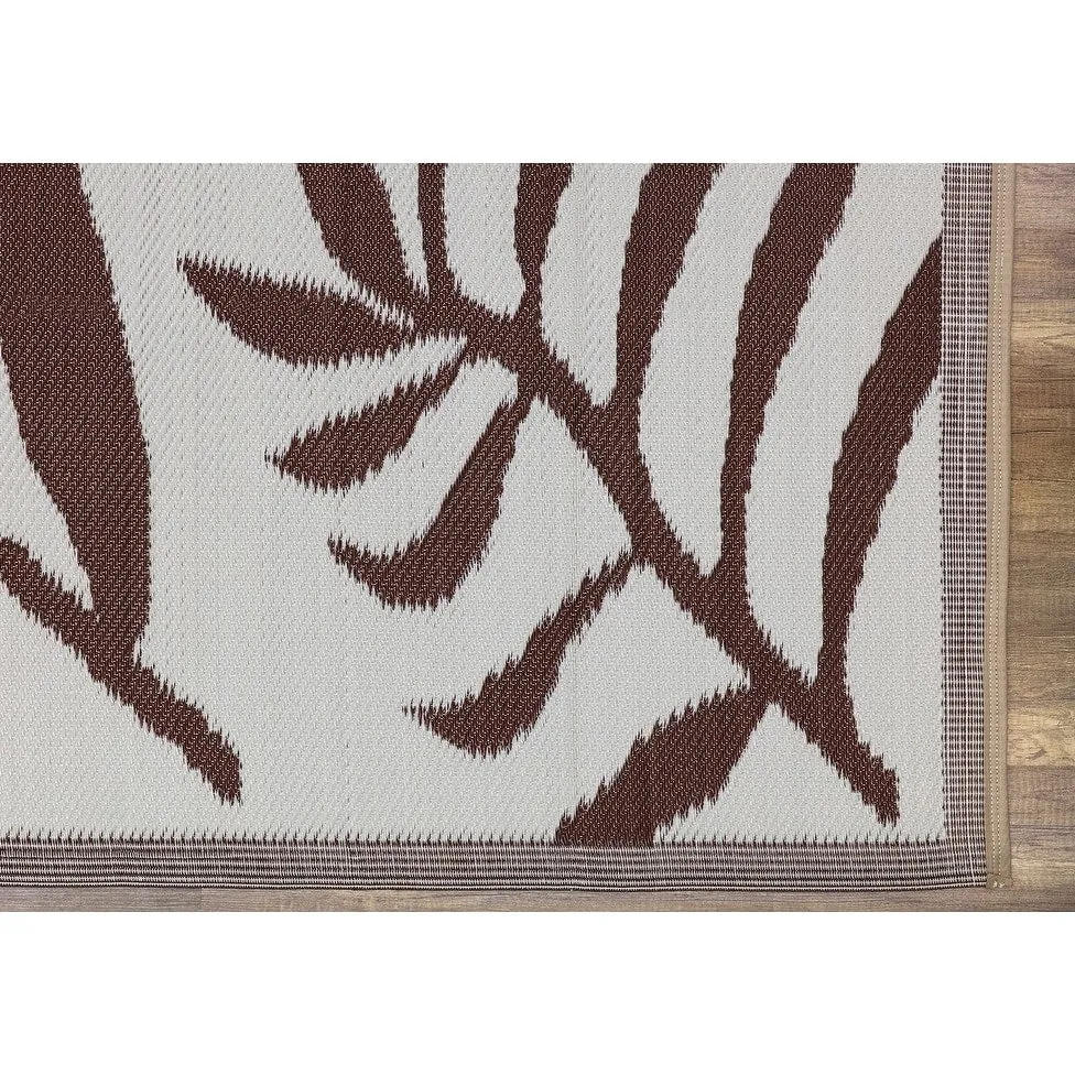 Lightweight Indoor Outdoor Reversible Area Rug -5.9 x 8.9 Feet - Leaf Pattern - N/A