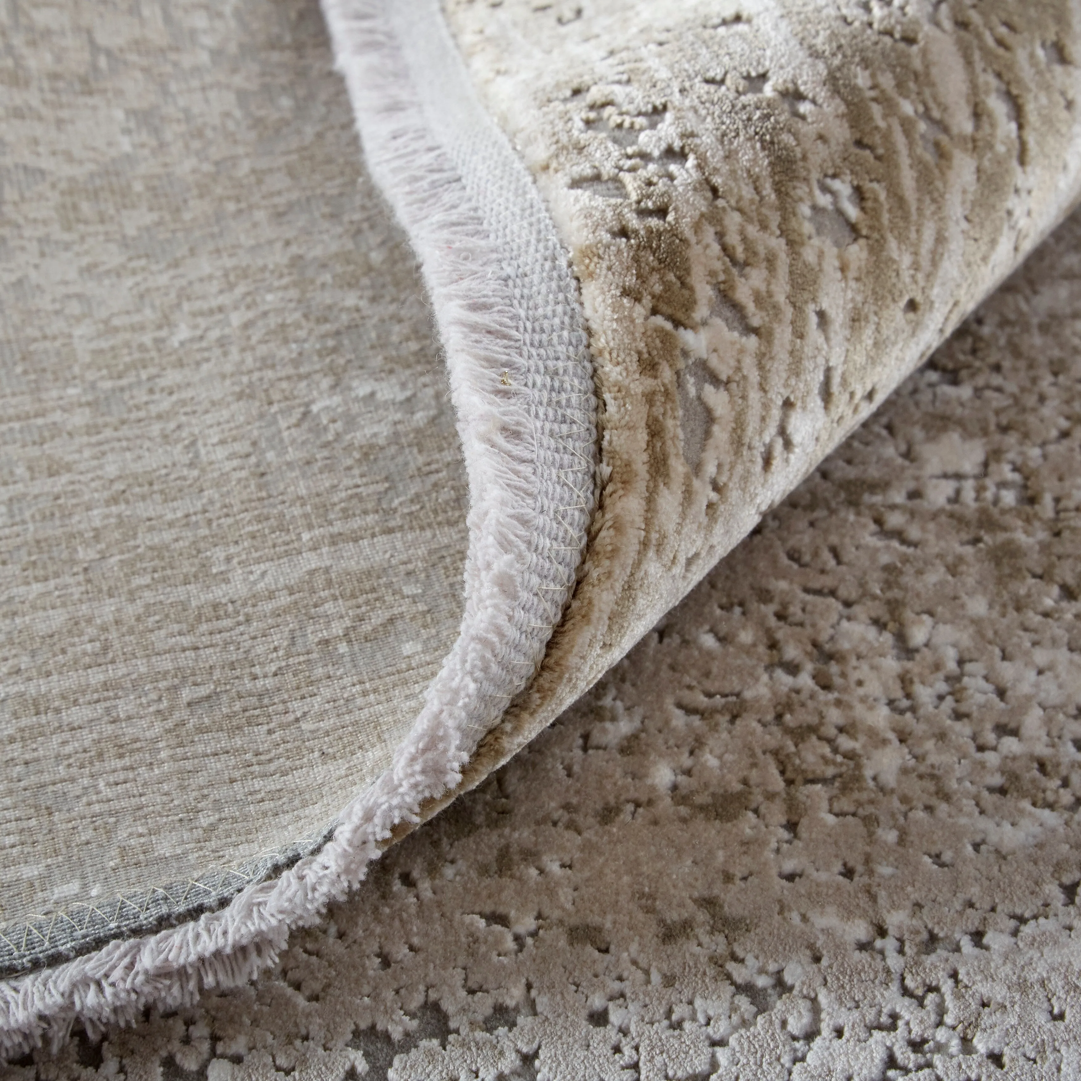 Lindstra Gradient Watercolor Area Rug