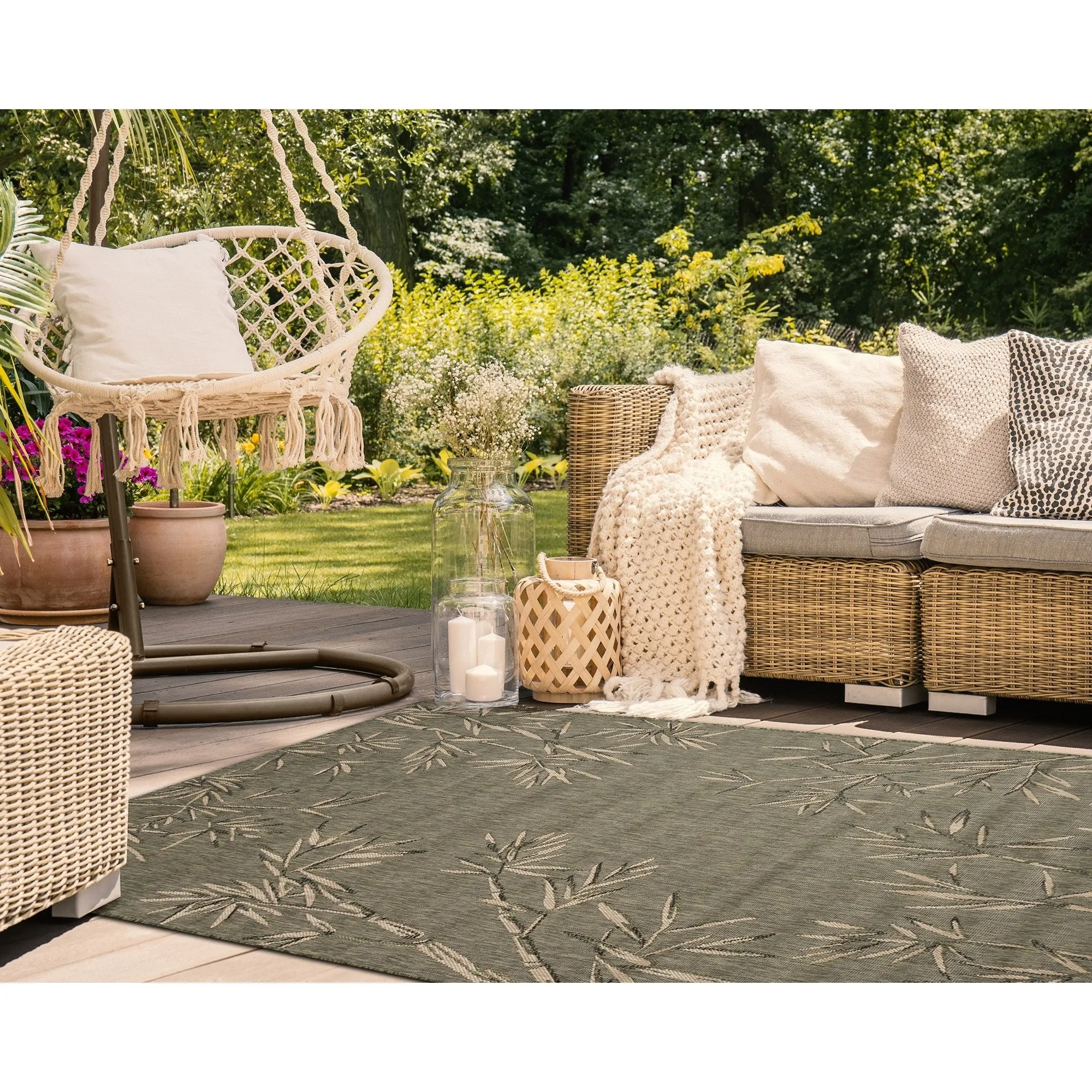 Liora Manne Carmel Bamboo Border Indoor/Outdoor Rug