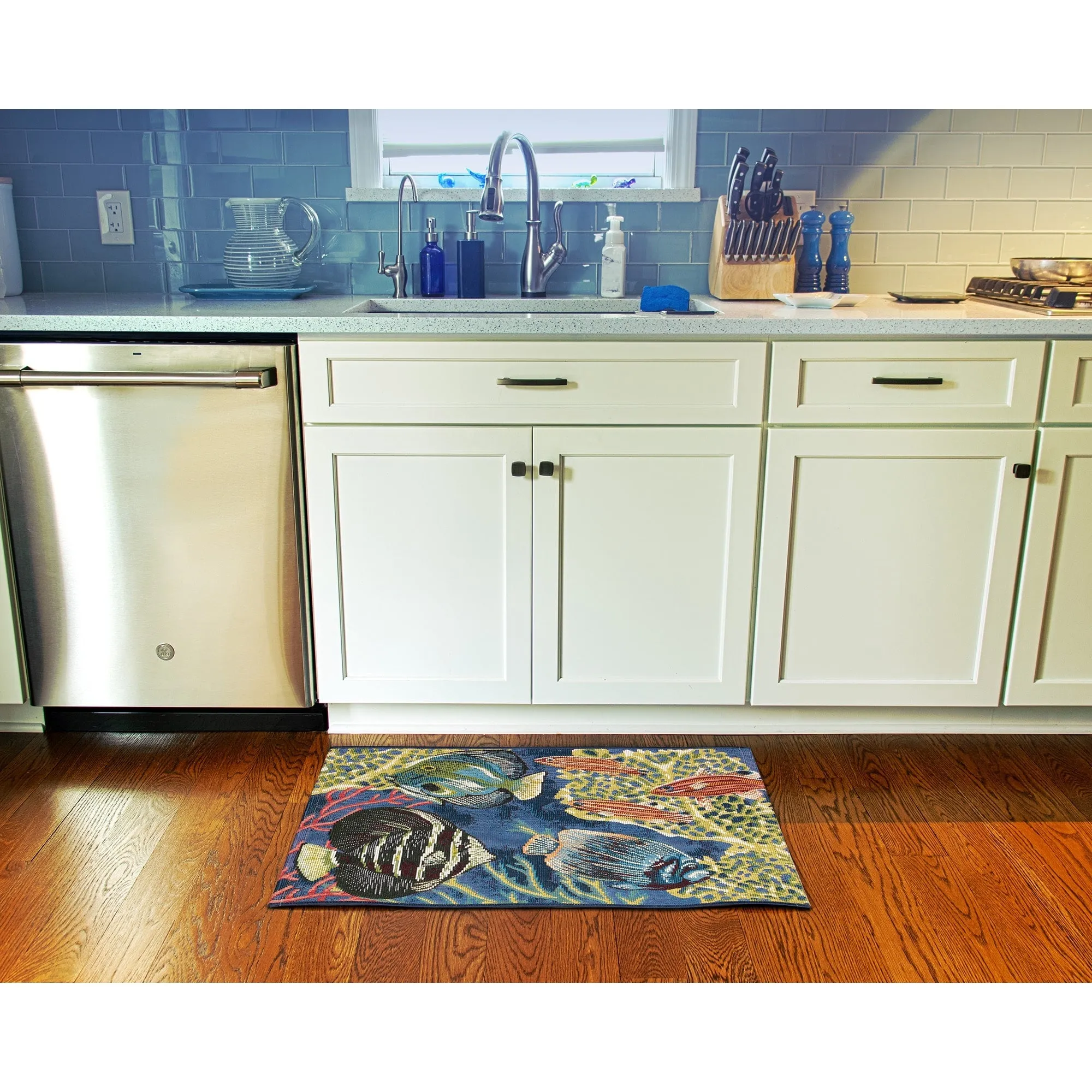 Liora Manne Esencia Fish Indoor/Outdoor Mat