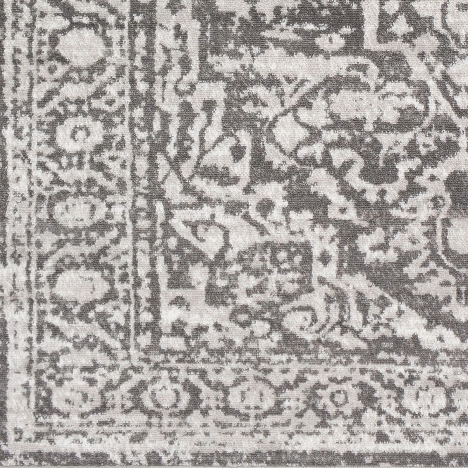 Livabliss Abbas Navy/Gray Vintage Traditional Area Rug