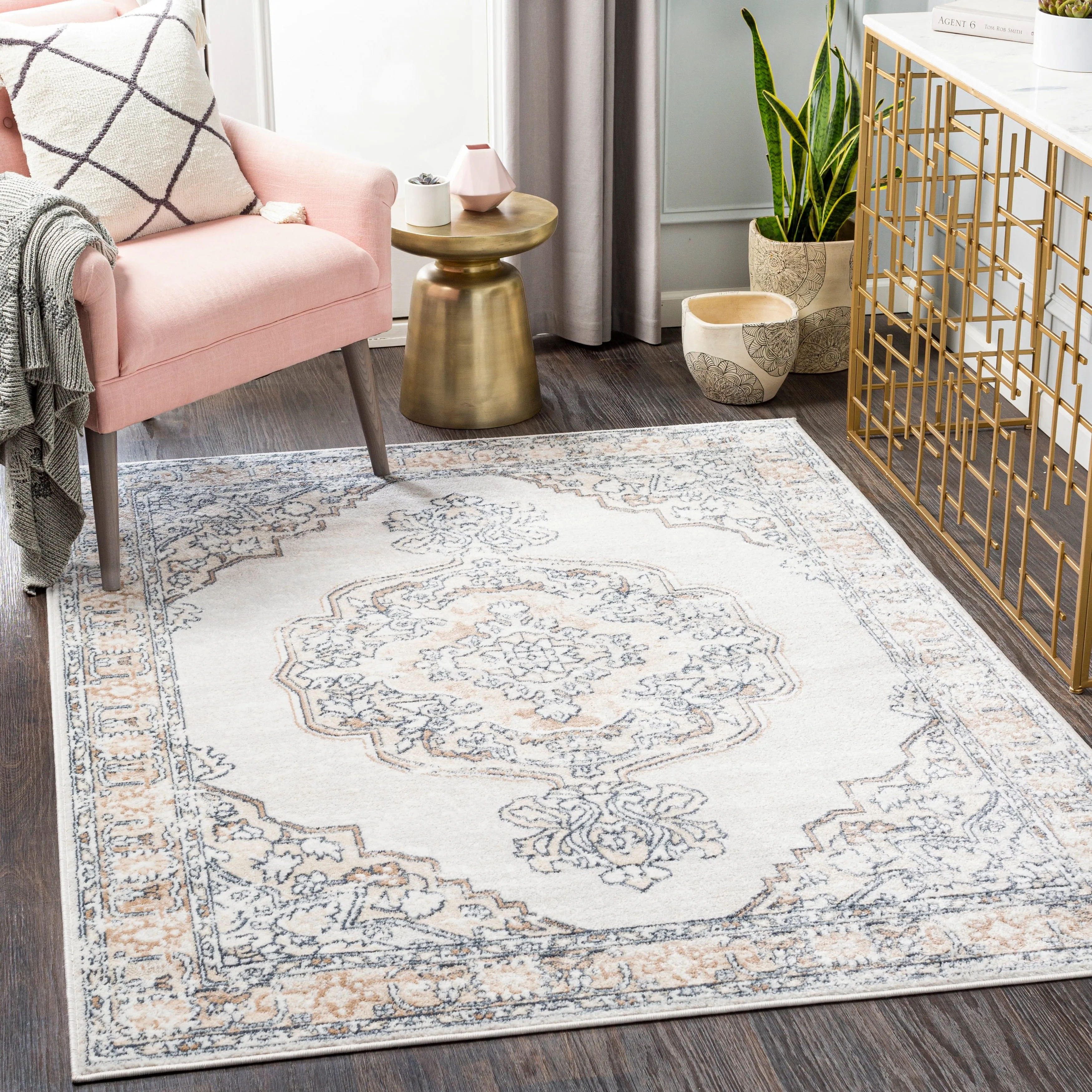 Livabliss Akiva Vintage Medallion Area Rug