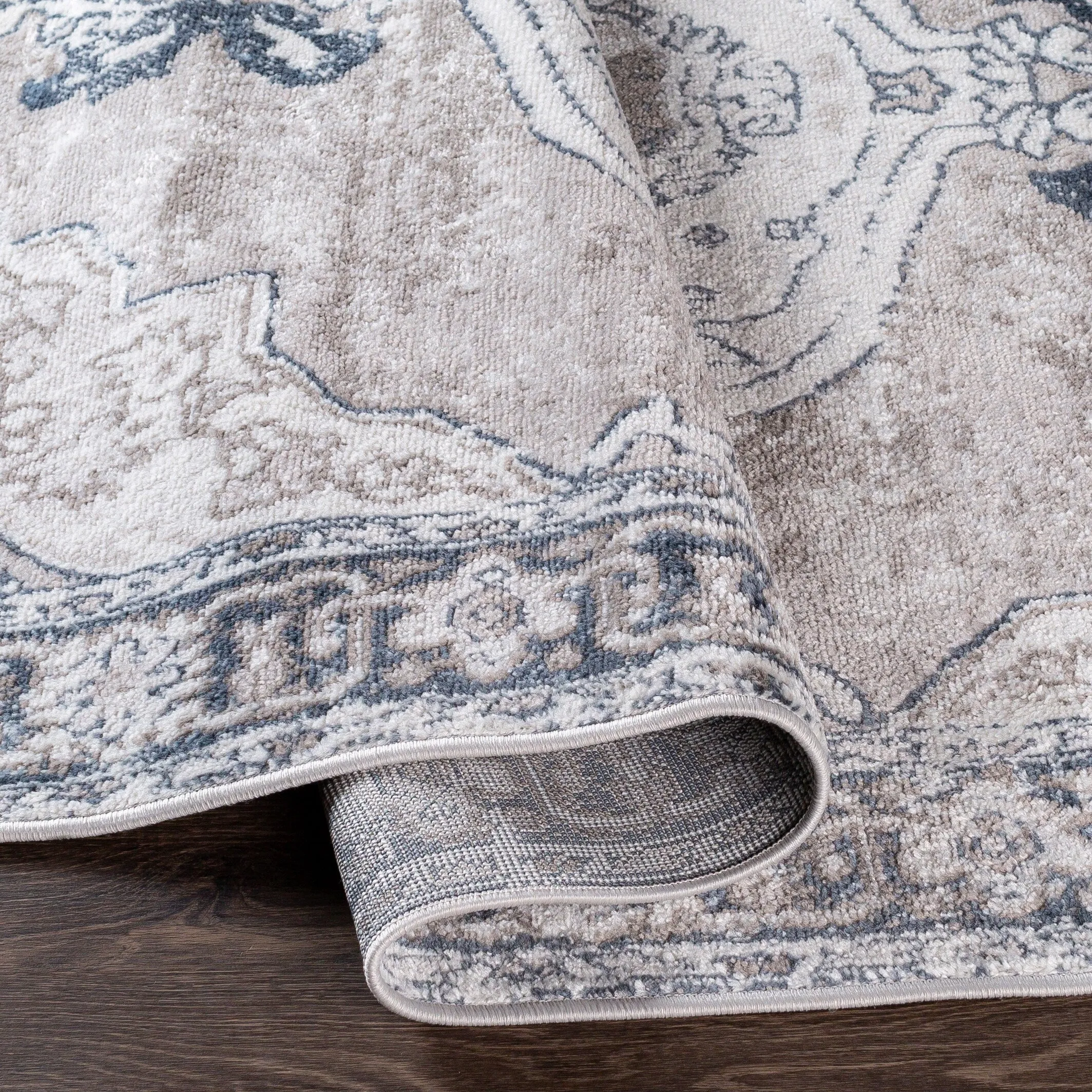 Livabliss Akiva Vintage Medallion Area Rug