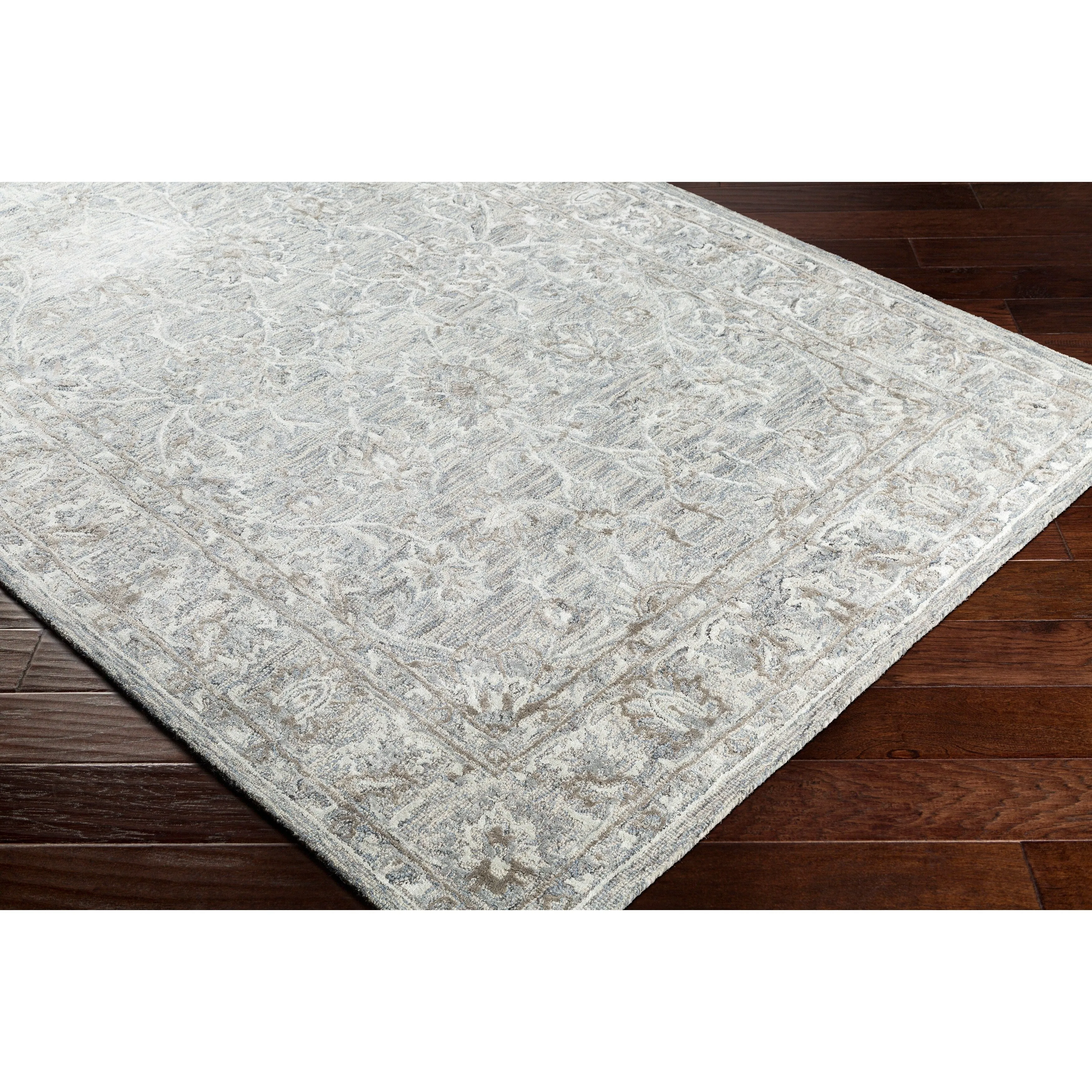 Livabliss Amalia Traditional Area Rug