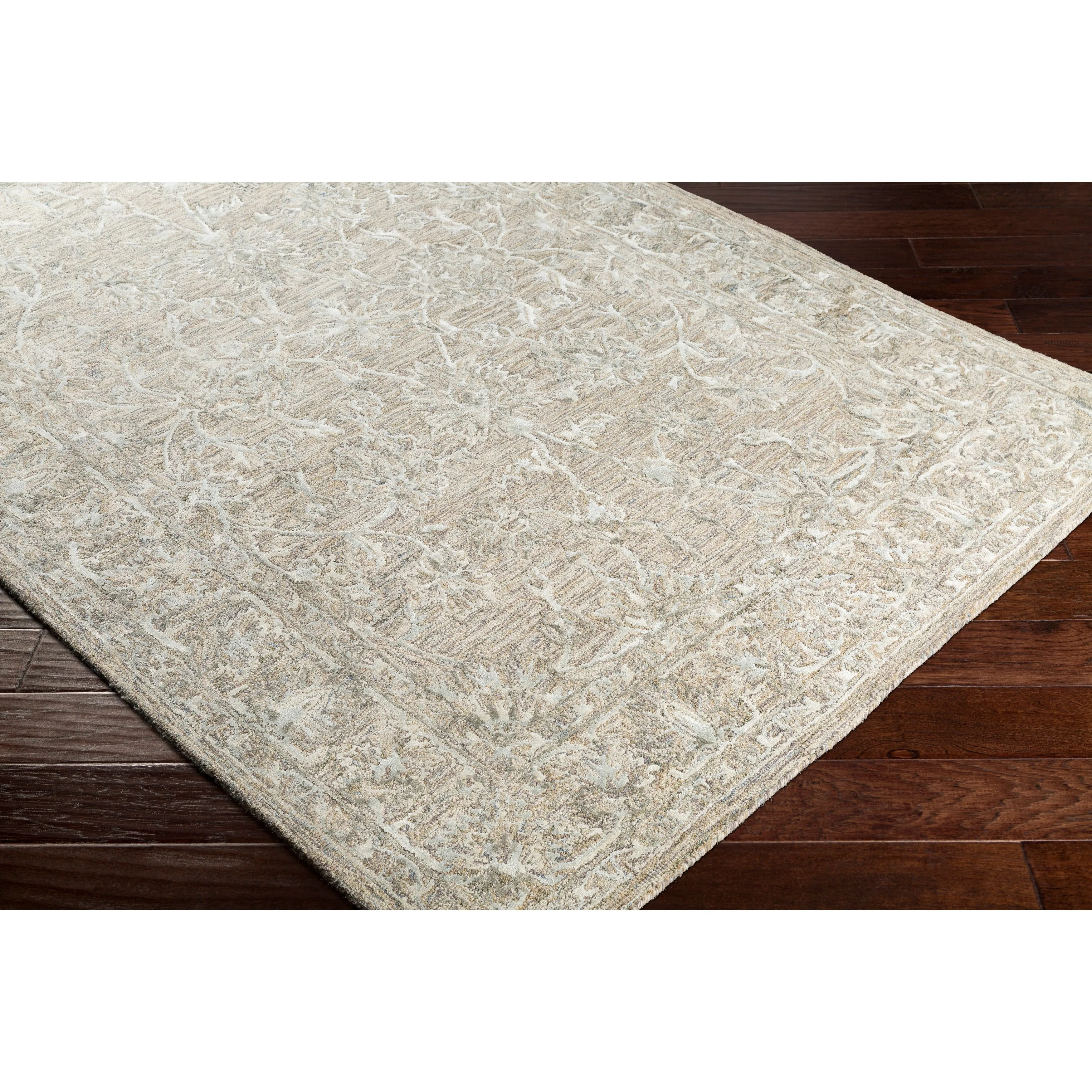 Livabliss Amalia Traditional Area Rug