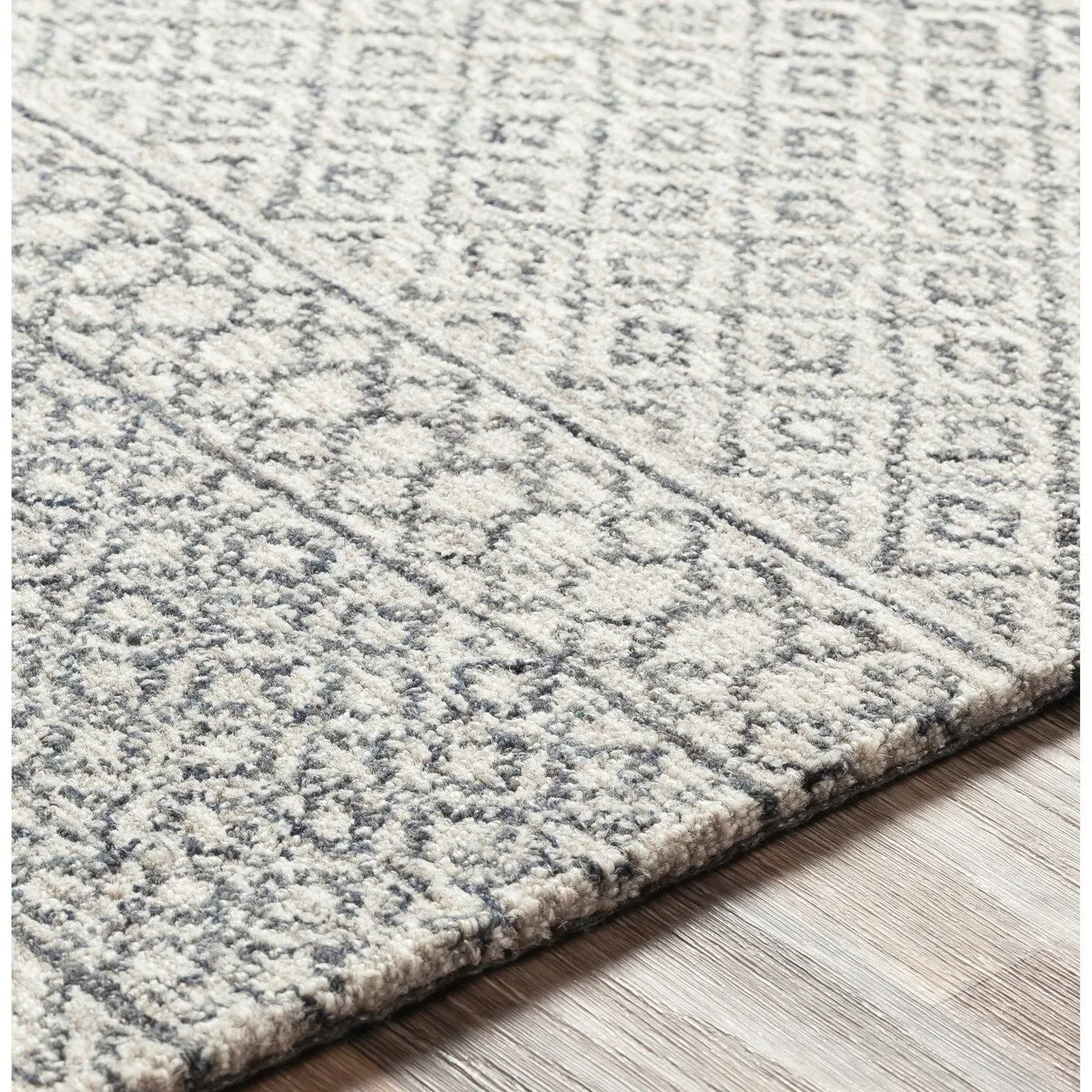 Livabliss Amina Handmade Wool Moroccan Area Rug