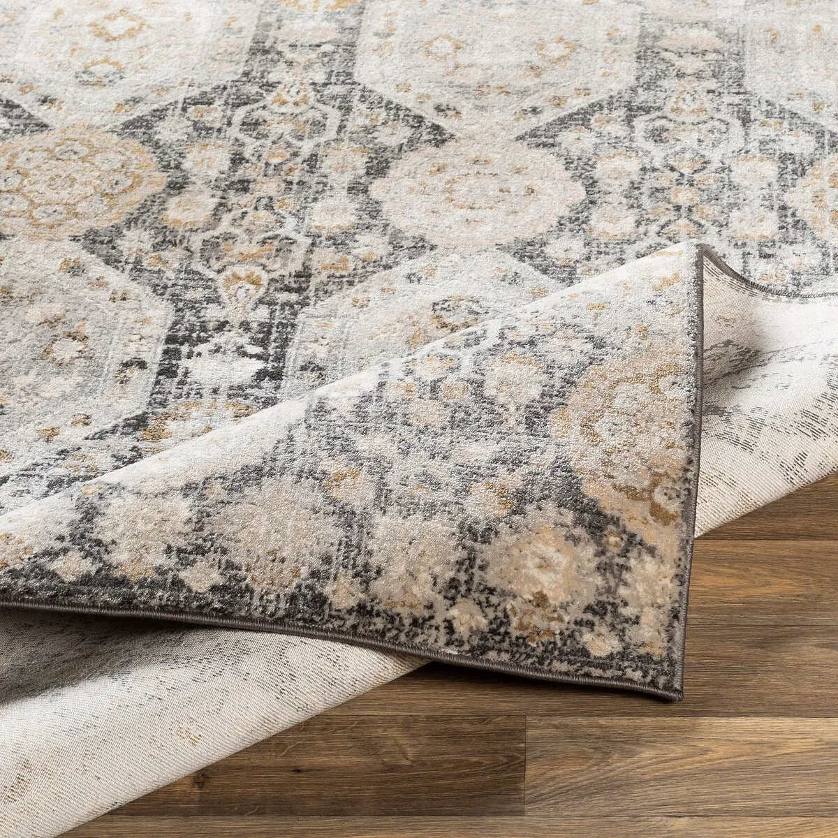 Livabliss Appingedam Vintage Medallion Area Rug