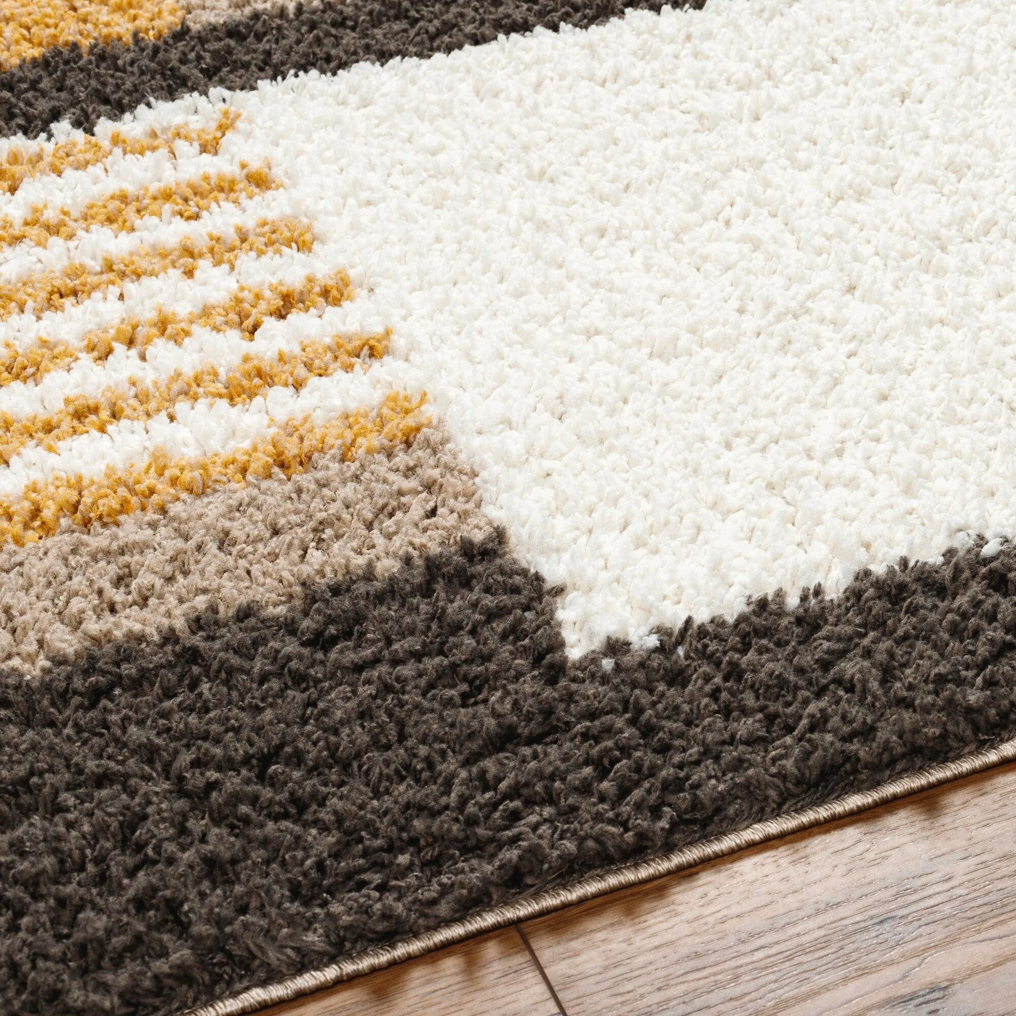 Livabliss Birmingham Mid-Century Mod Plush Area Rug