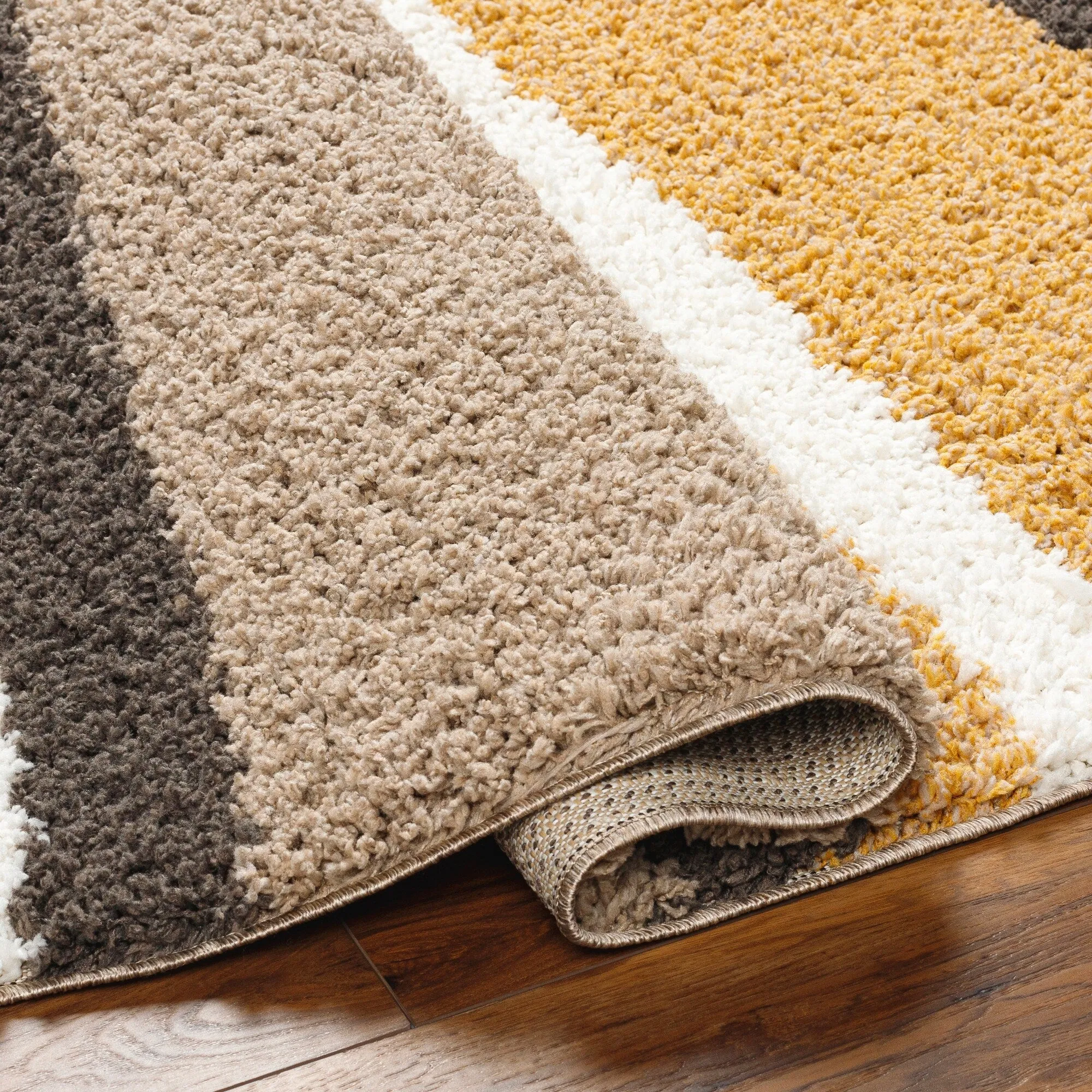 Livabliss Birmingham Mid-Century Mod Plush Area Rug