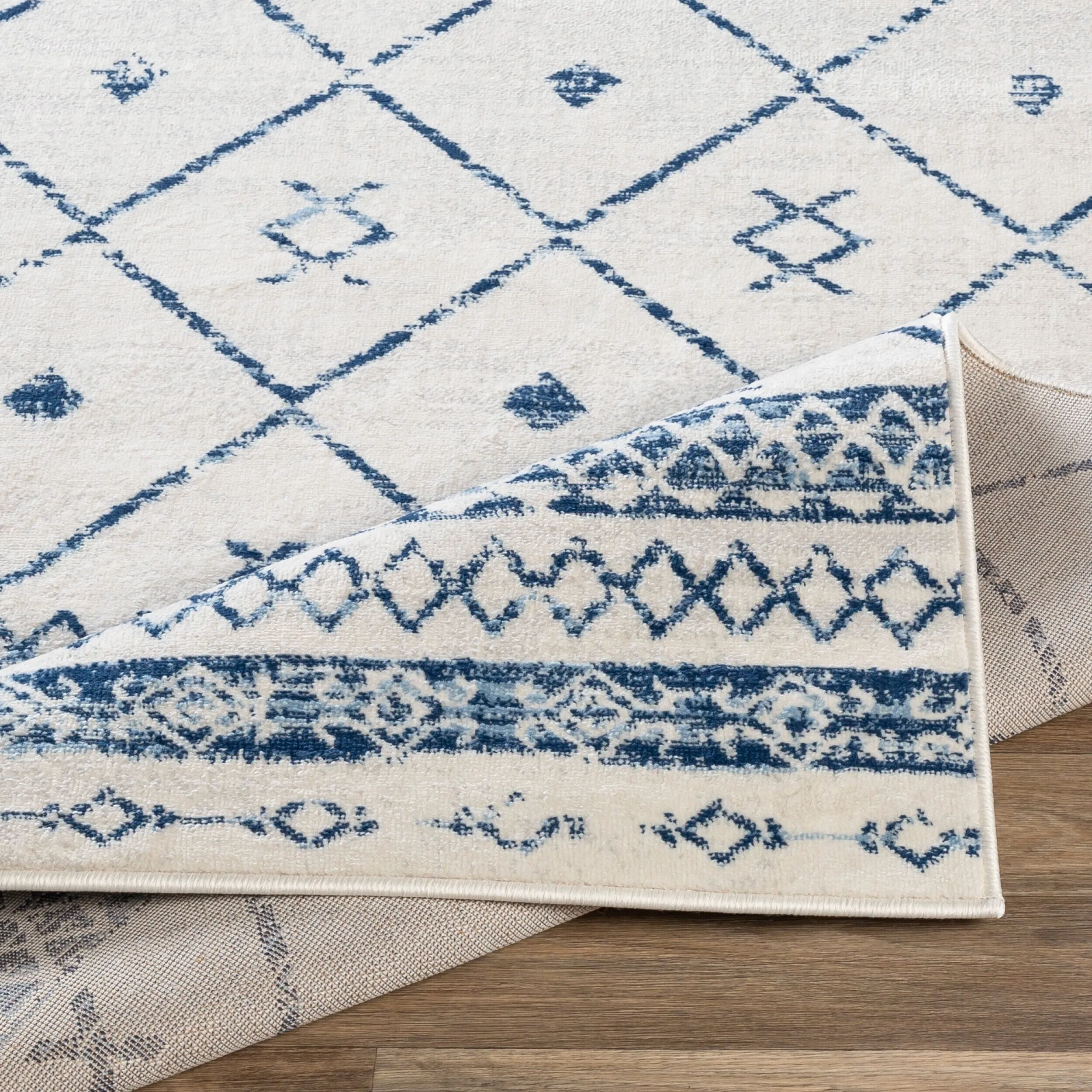 Livabliss Bowie Global Nomad Area Rug