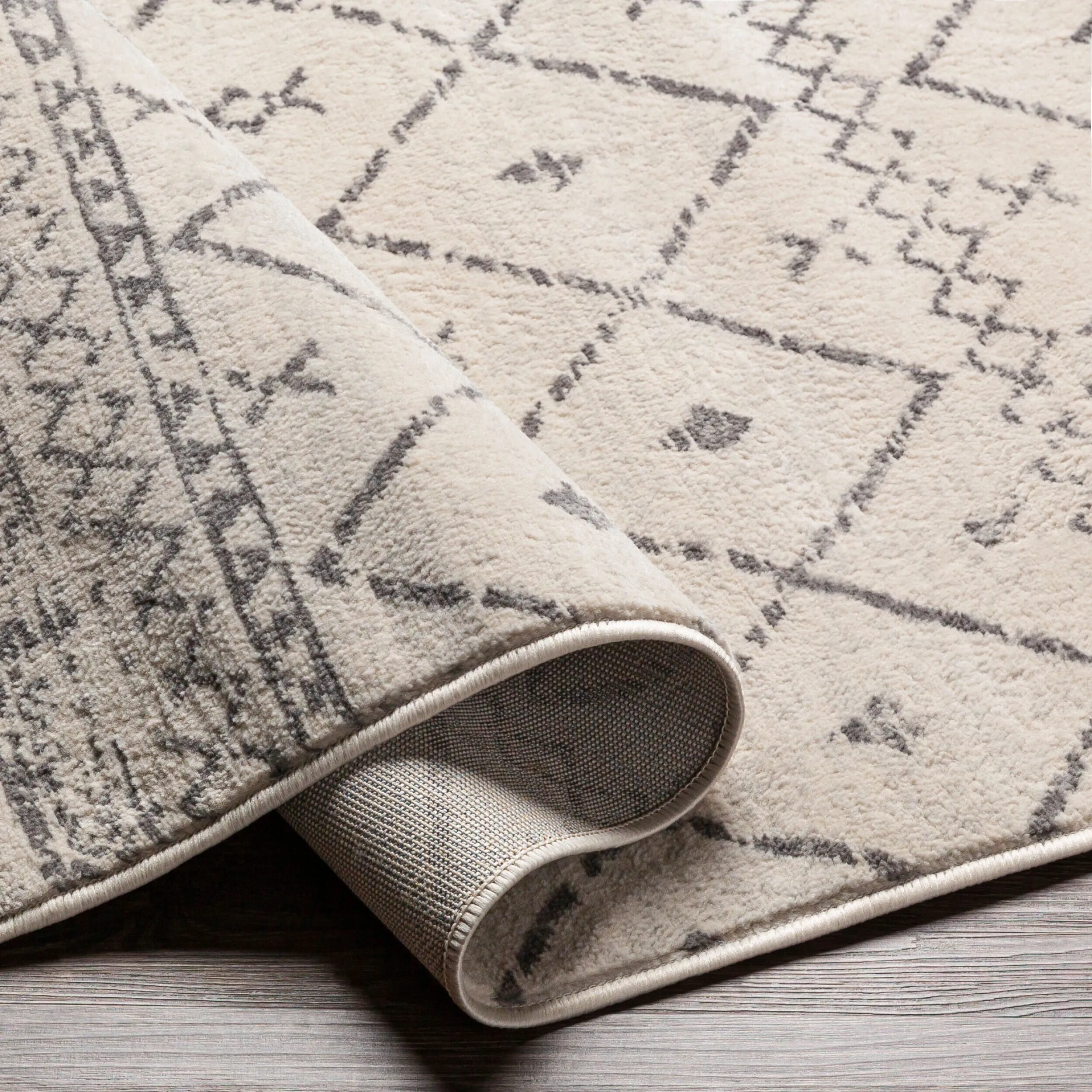 Livabliss Bowie Global Nomad Area Rug