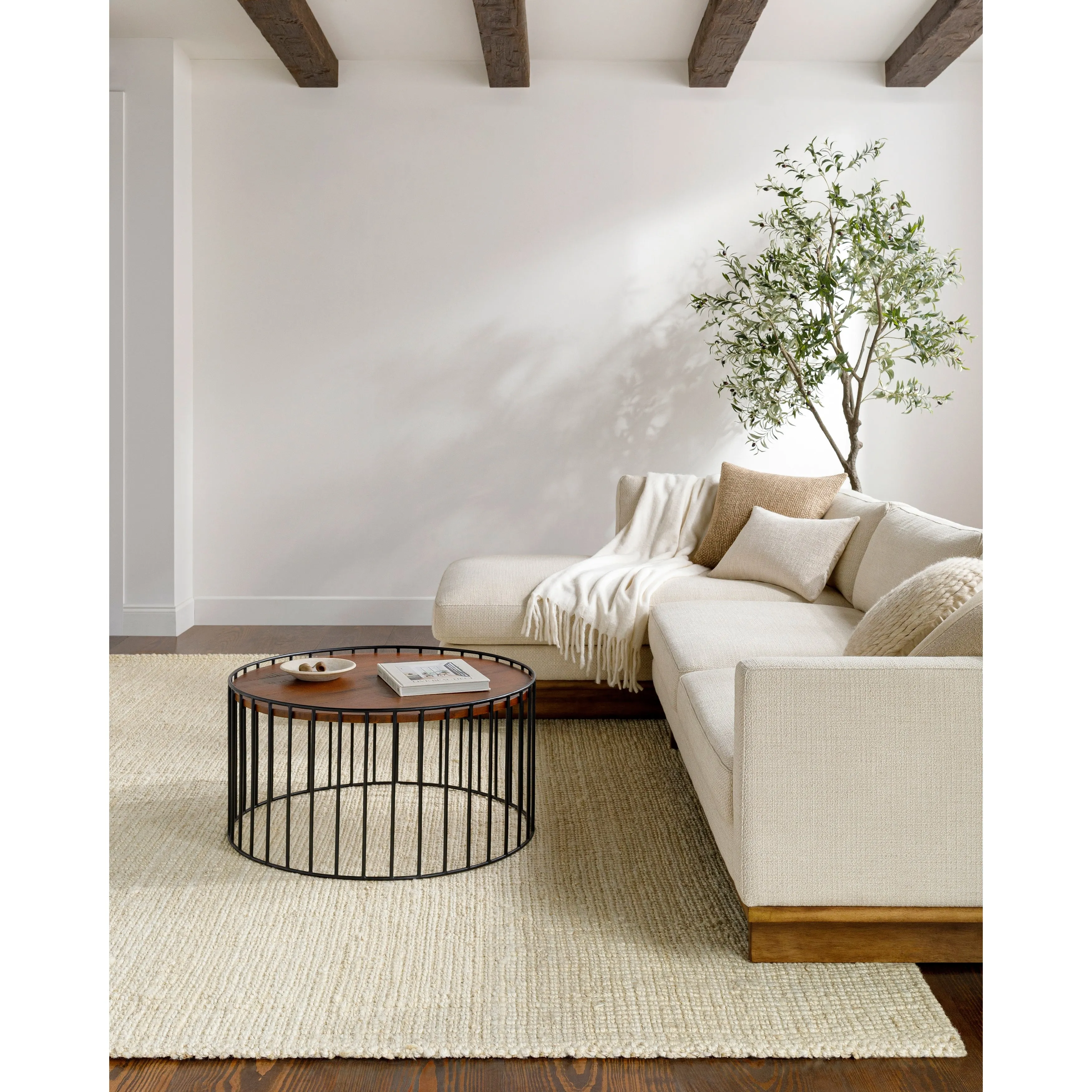 Livabliss Calla Area Rug