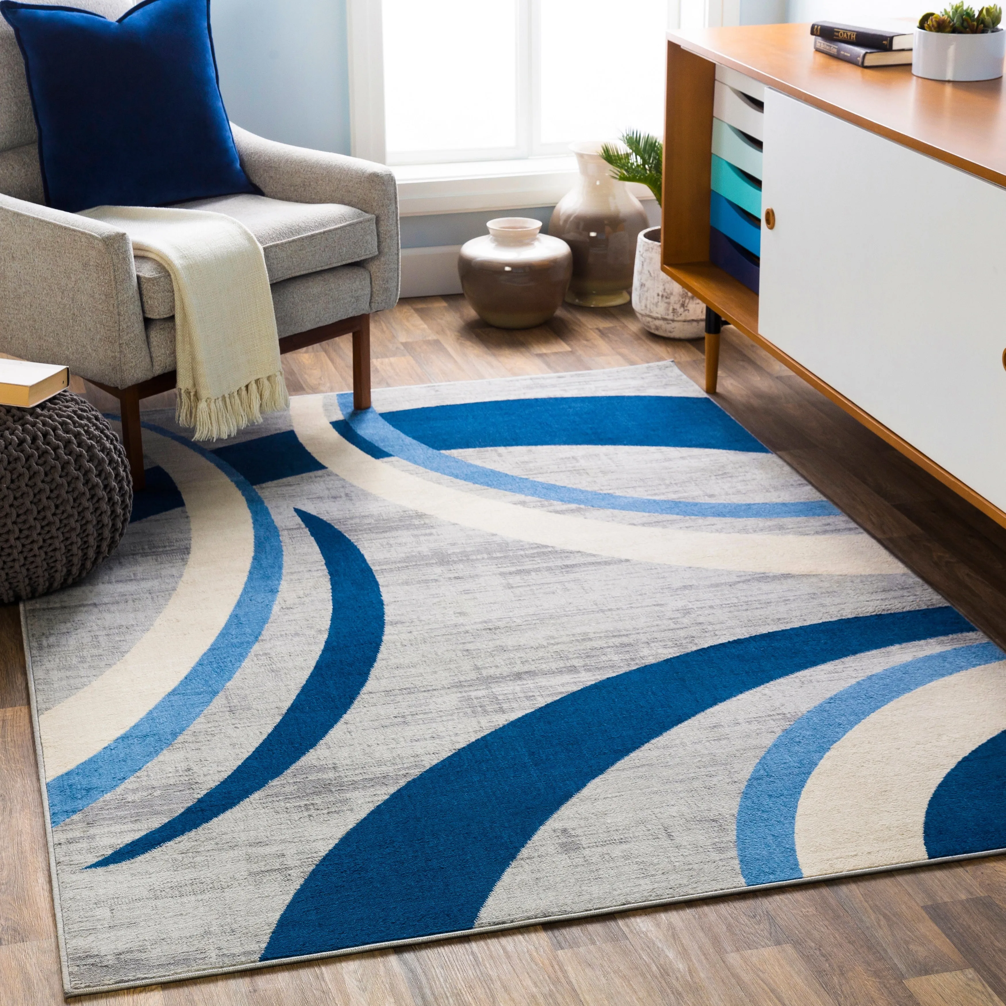 Livabliss Cenric Contemporary Circles Area Rug
