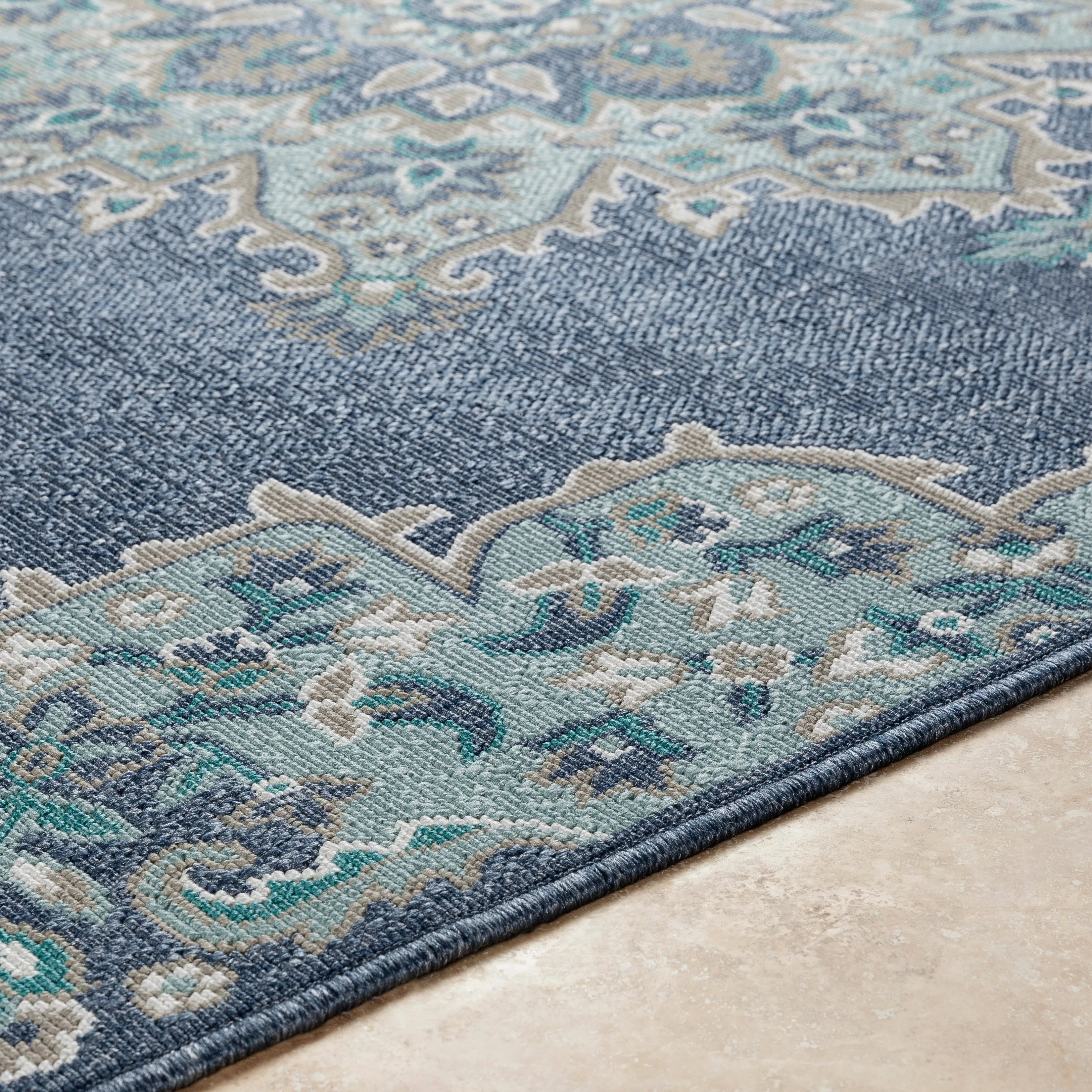 Livabliss Cesare Medallion Indoor/ Outdoor Area Rug