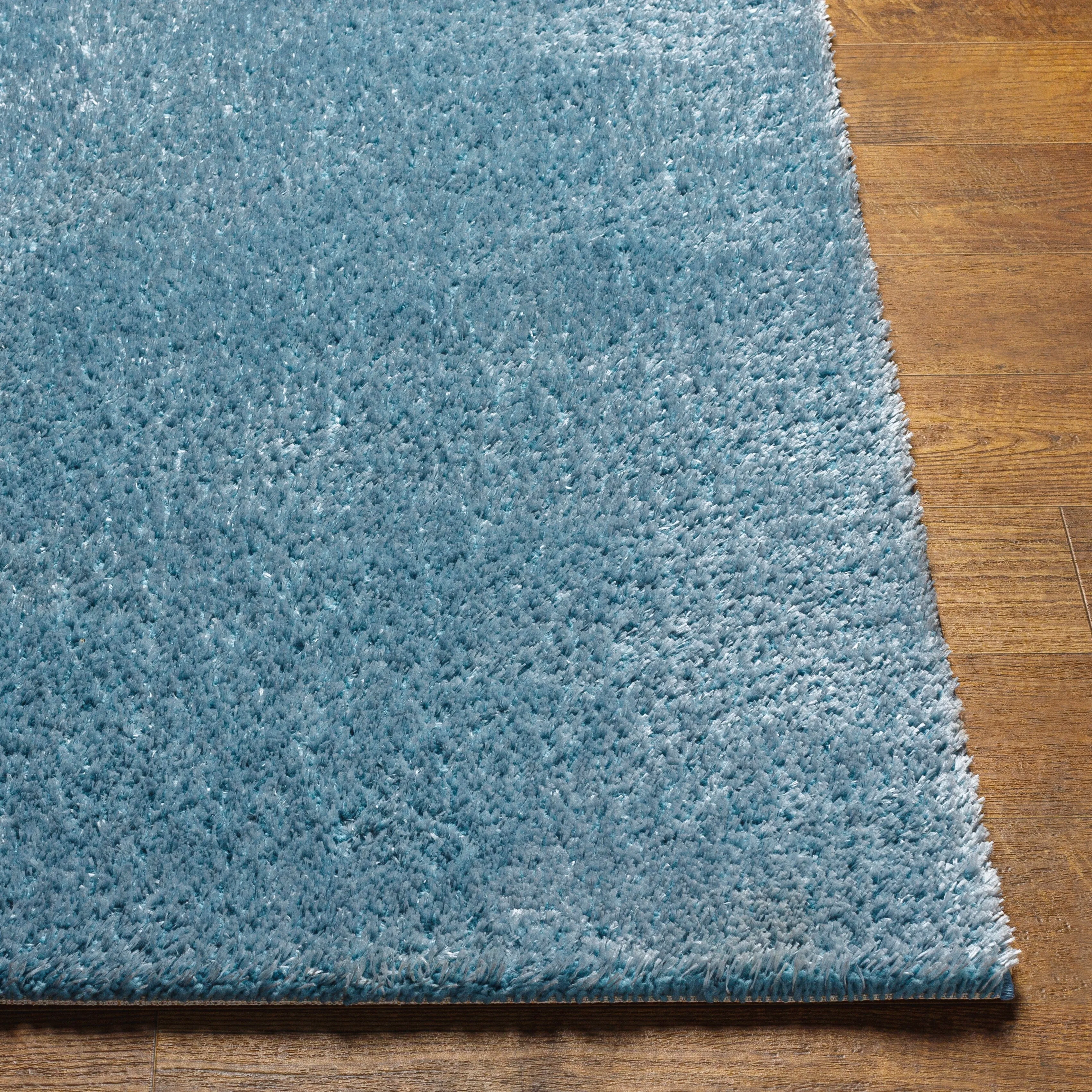 Livabliss Cloudy Solid Plush Area Rug
