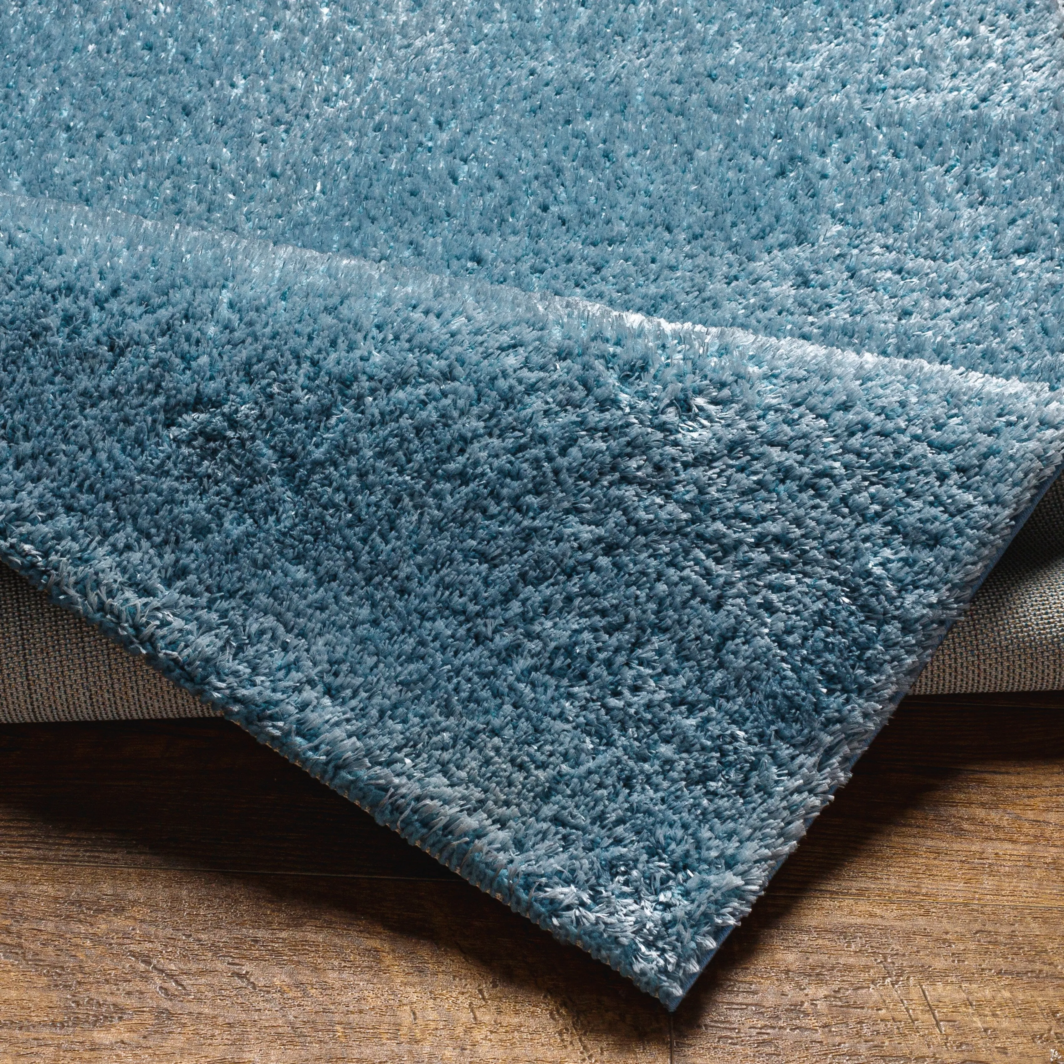 Livabliss Cloudy Solid Plush Area Rug