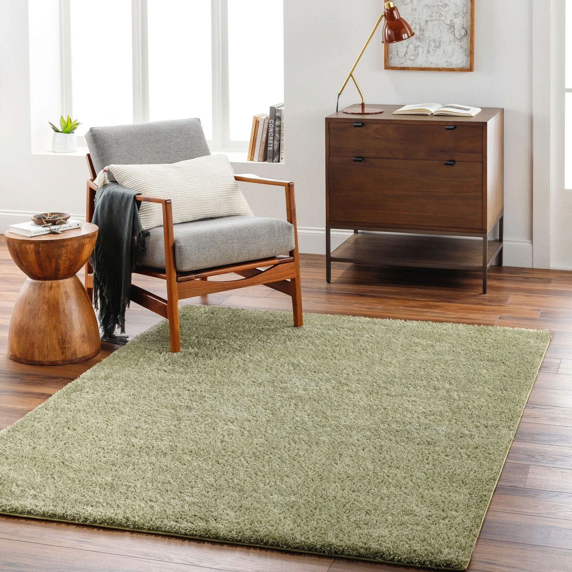 Livabliss Cloudy Vibrant Solid Plush Area Rug