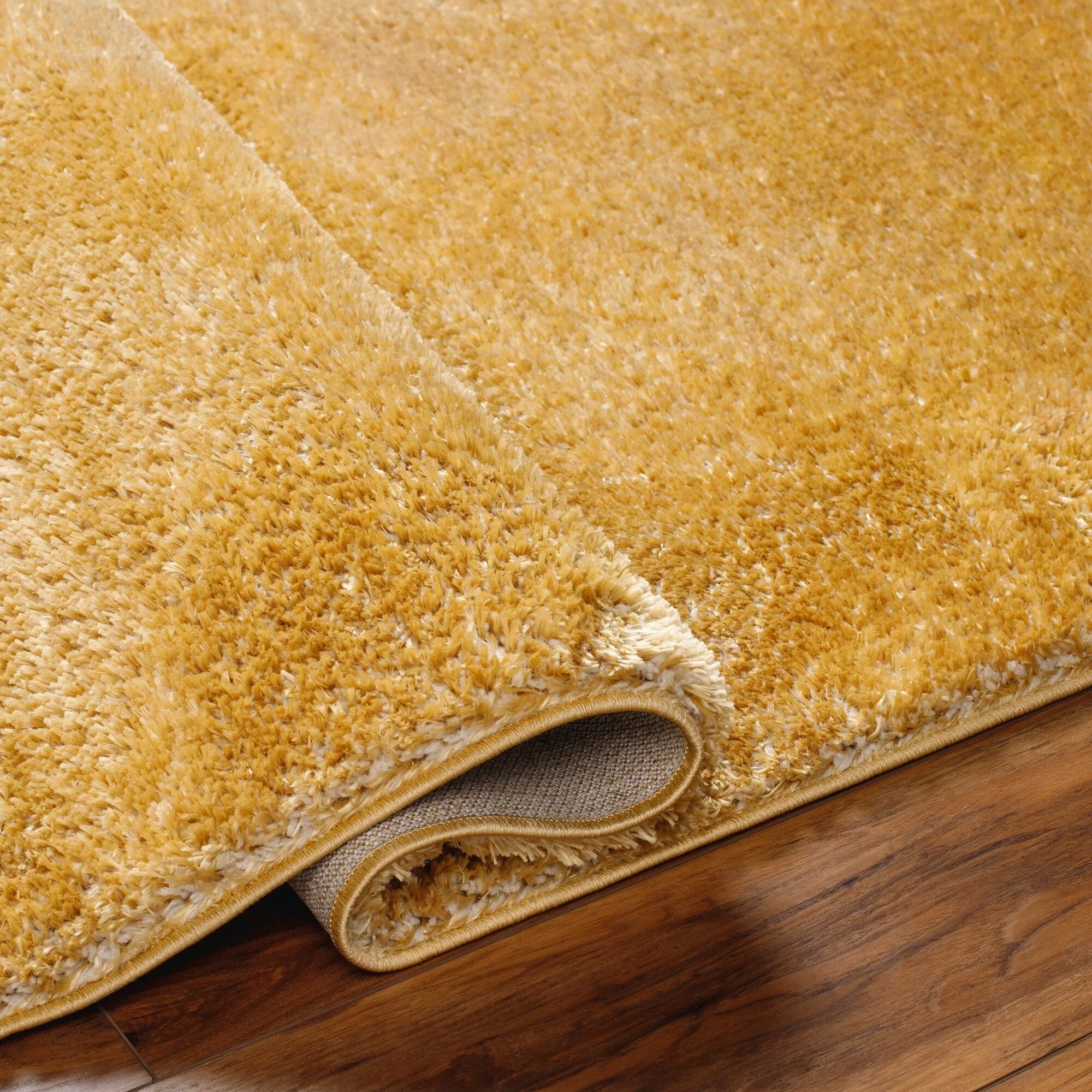 Livabliss Cloudy Vibrant Solid Plush Area Rug