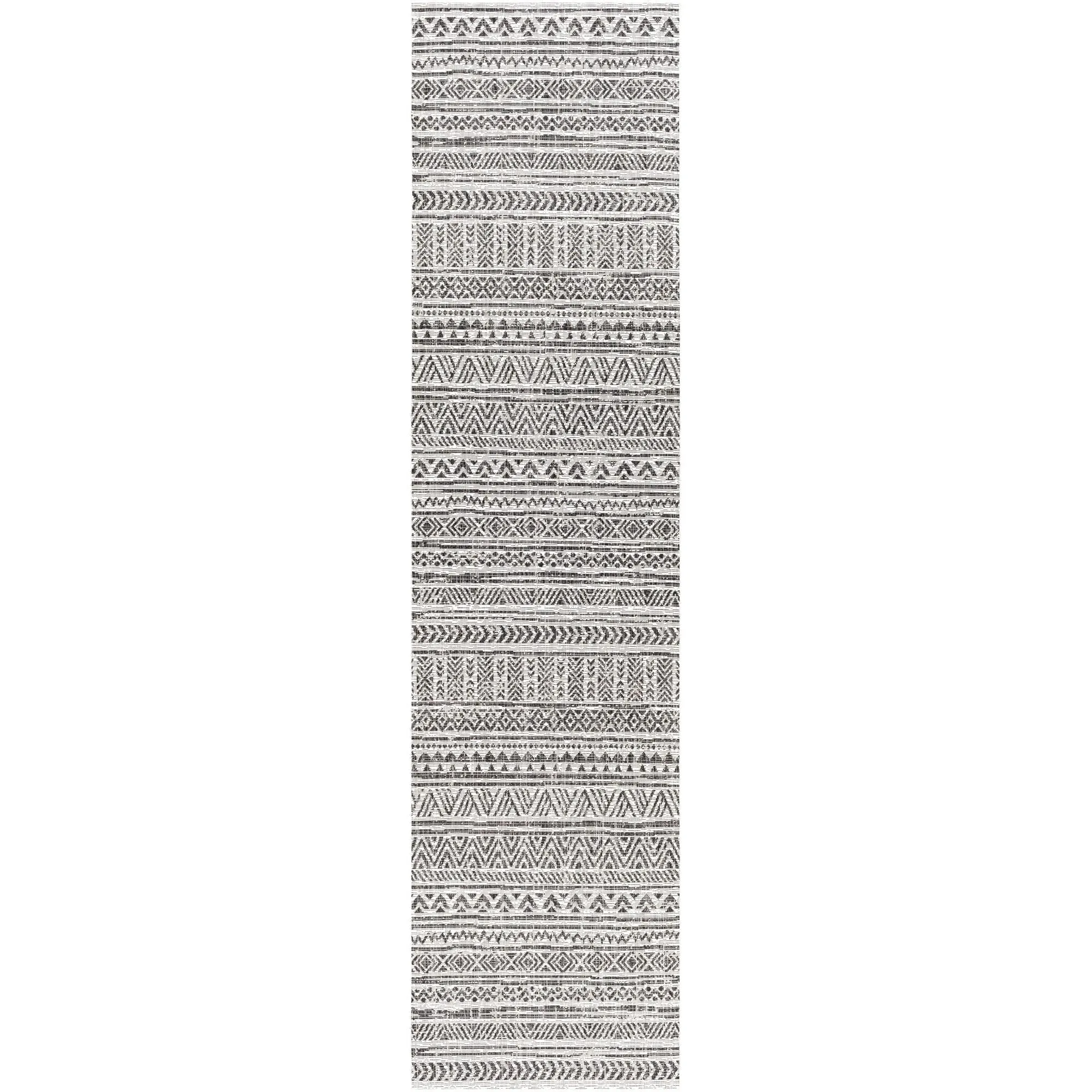 Livabliss Eagean Vintage Southwestern Indoor/ Outdoor Area Rug