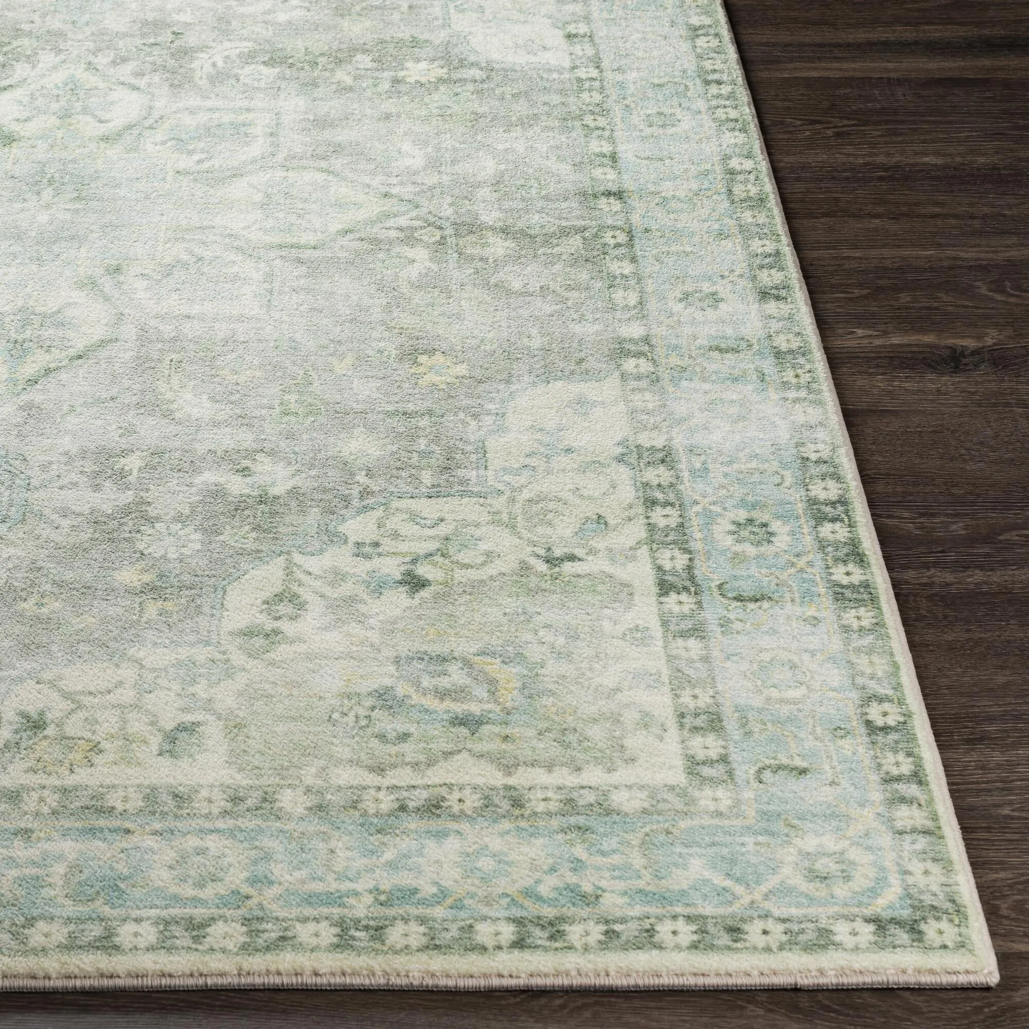 Livabliss Erin Updated Traditional Medallion Area Rug