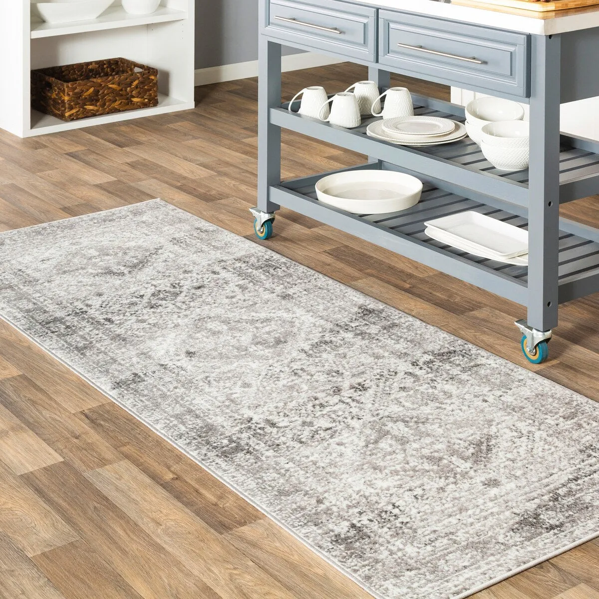 Livabliss Evry Vintage Heriz Area Rug