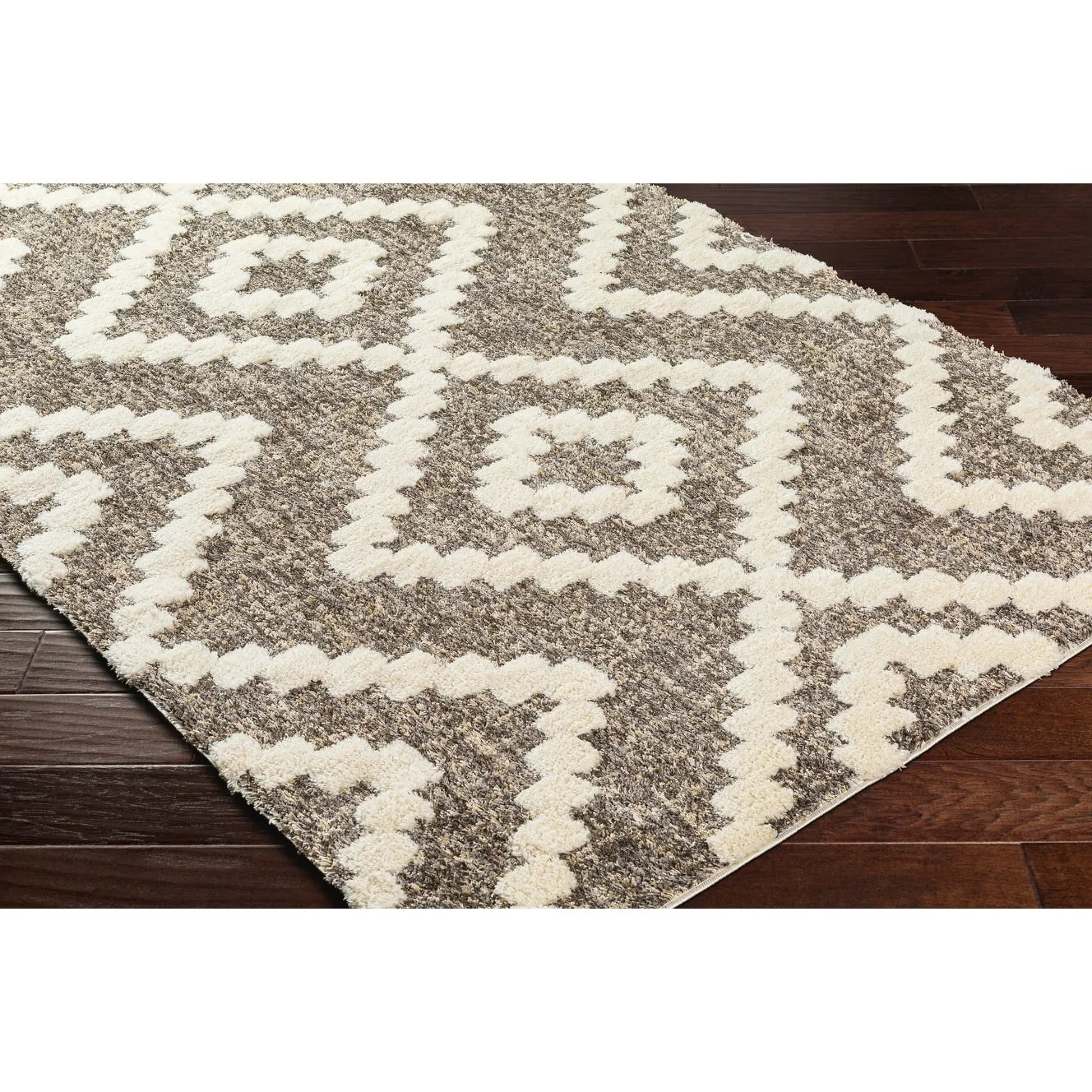 Livabliss Florida Boho Diamond Plush Area Rug