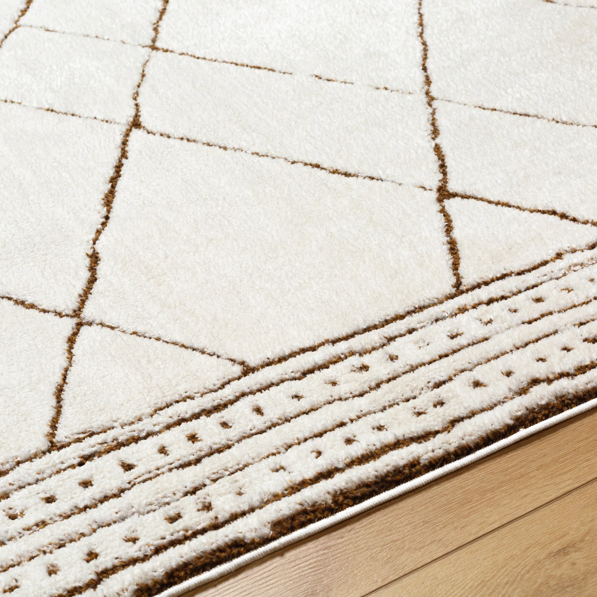 Livabliss Freud Moroccan Diamond Area Rug