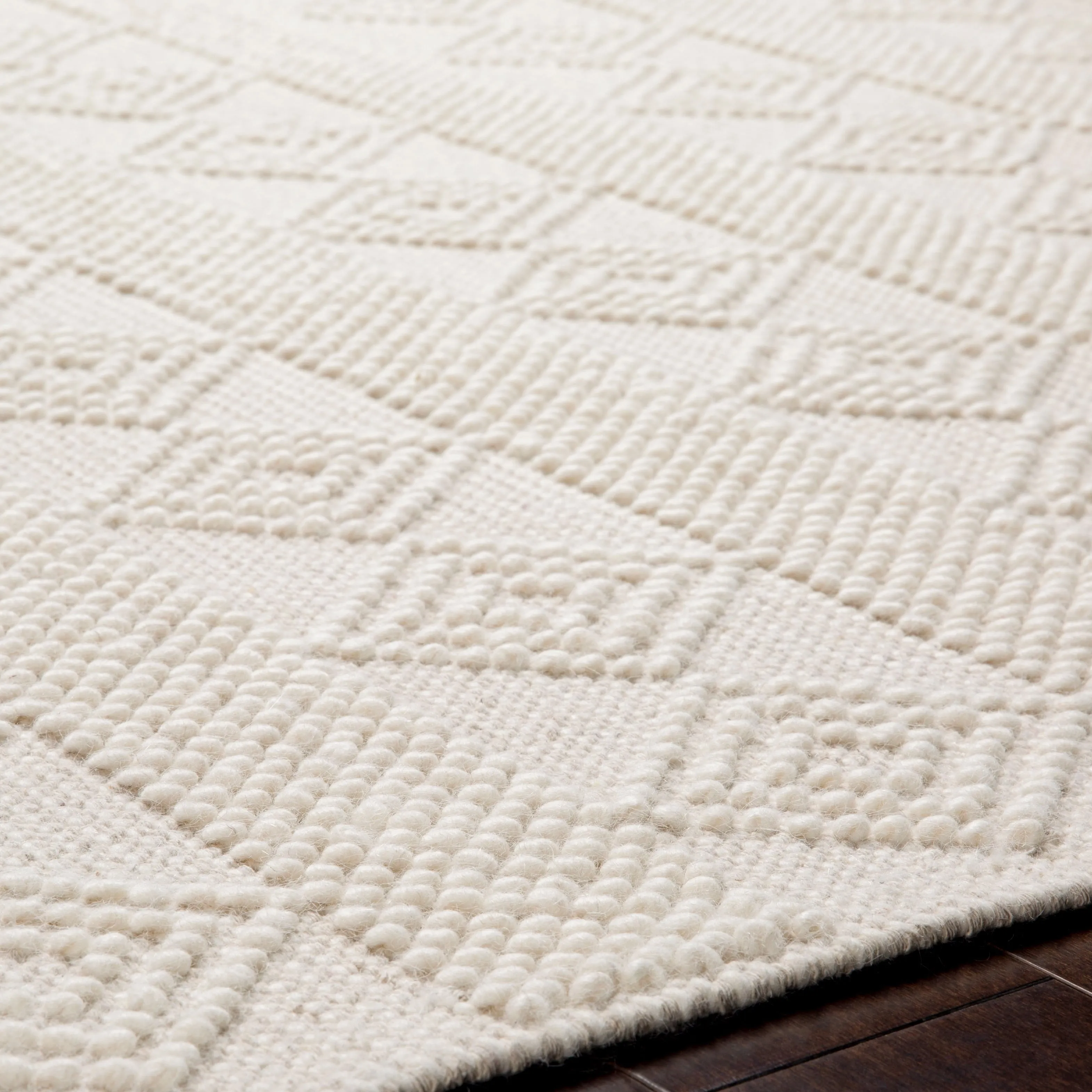 Livabliss Freya Handmade Modern Rustic Area Rug