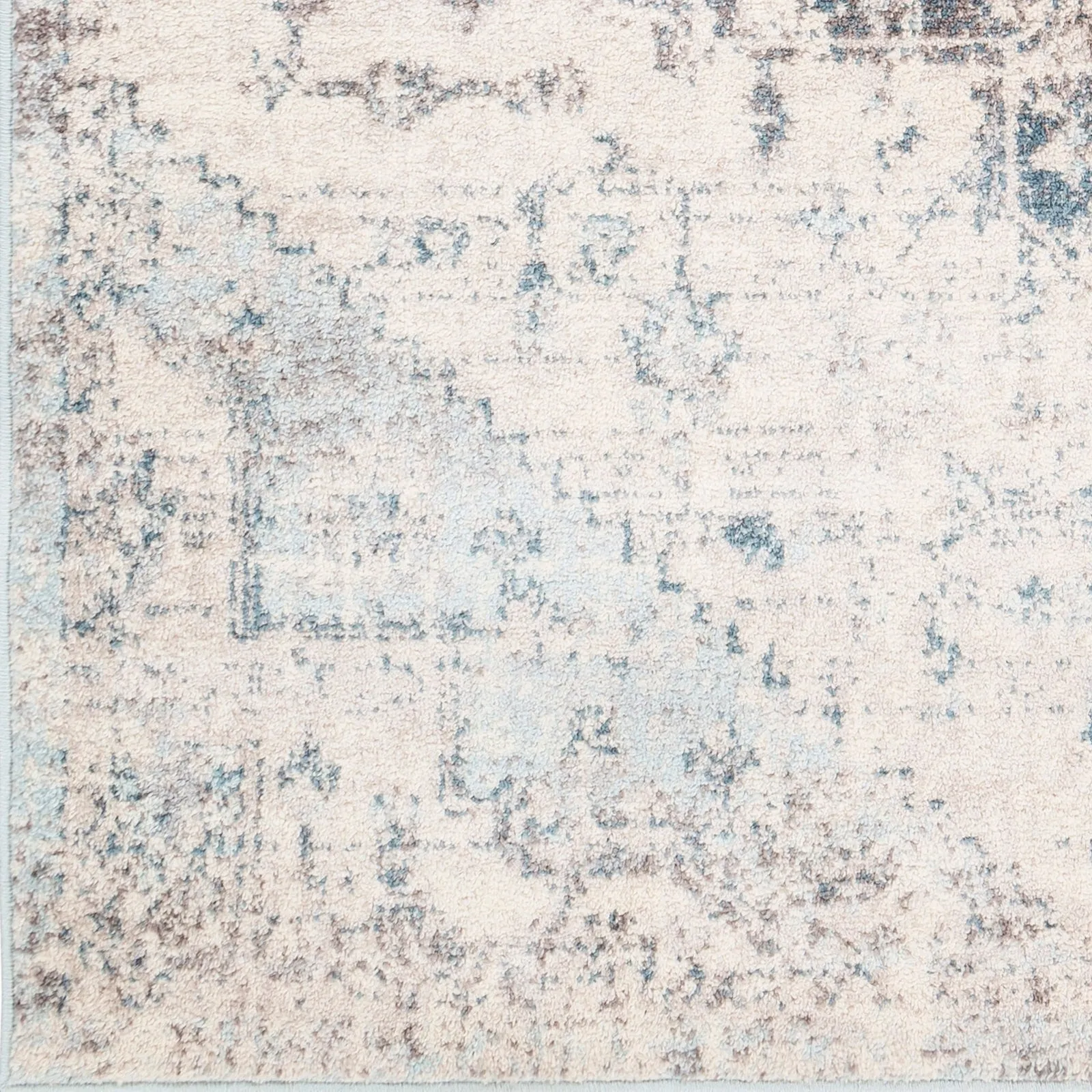Livabliss Gabi Faded Traditional Medallion Area Rug