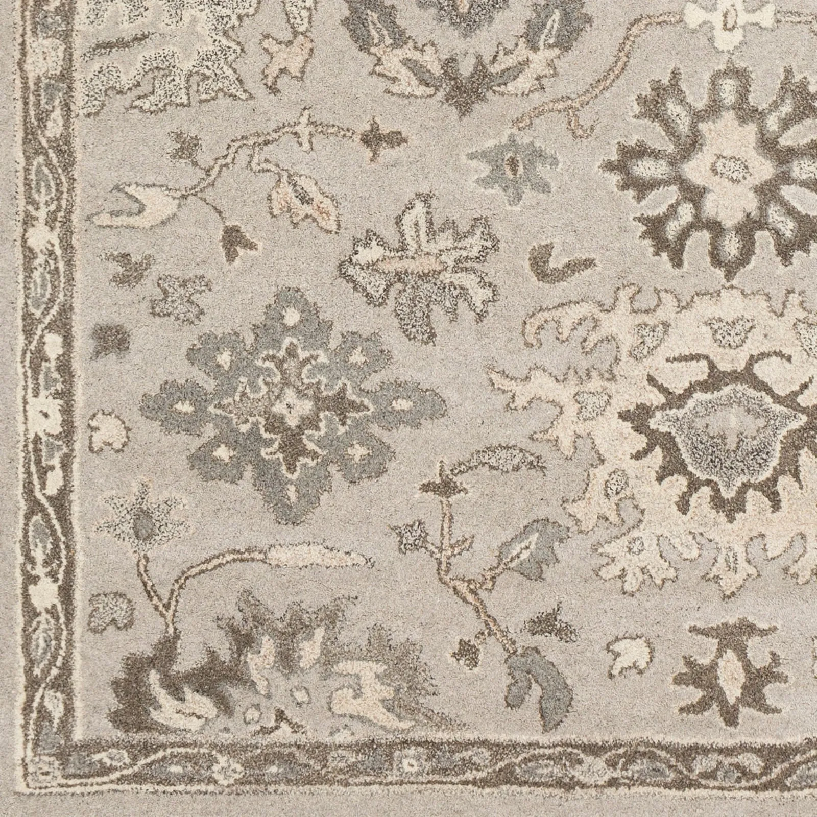 Livabliss Handmade Gennaro Traditional Wool Area Rug