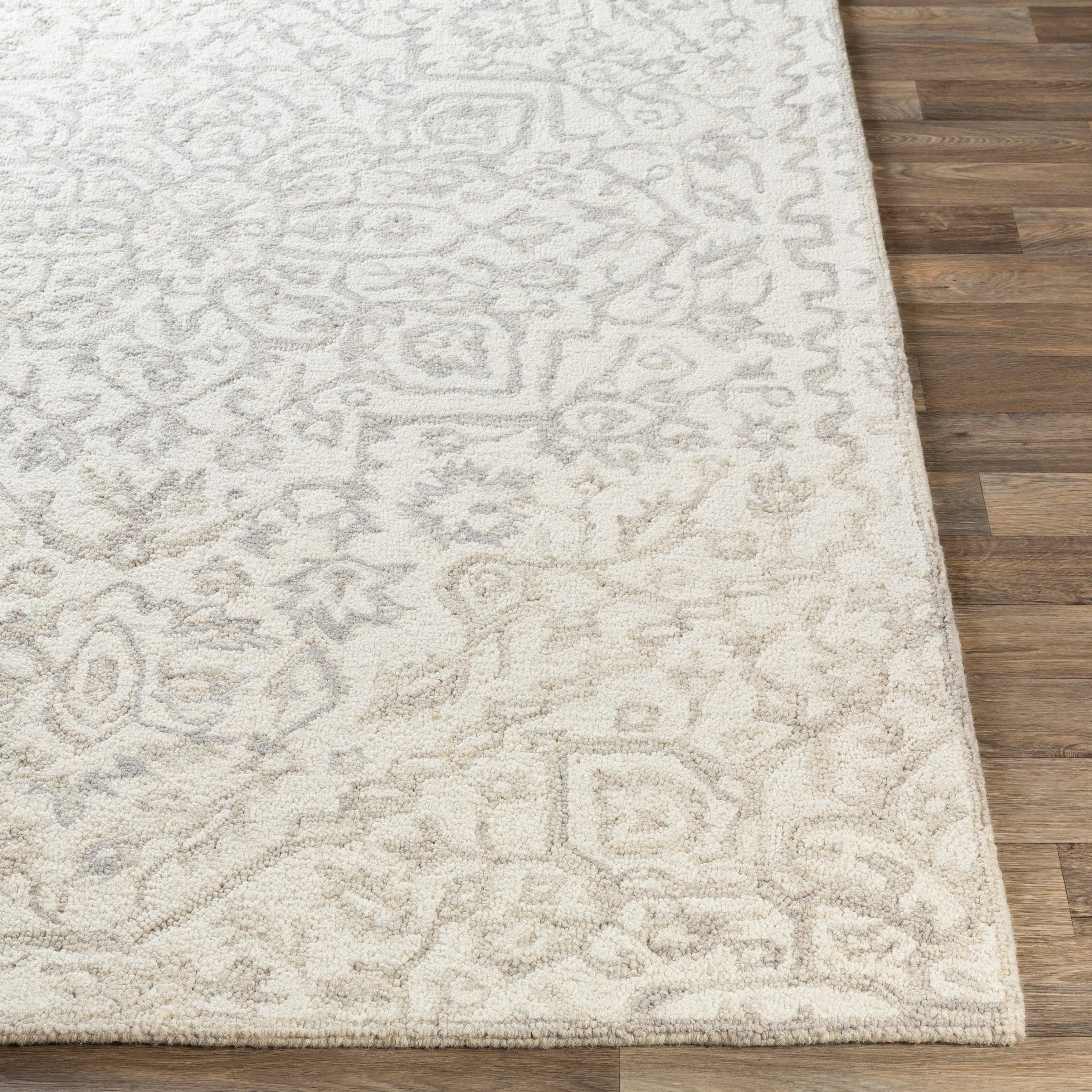 Livabliss Hensley Handmade Medallion Wool Area Rug