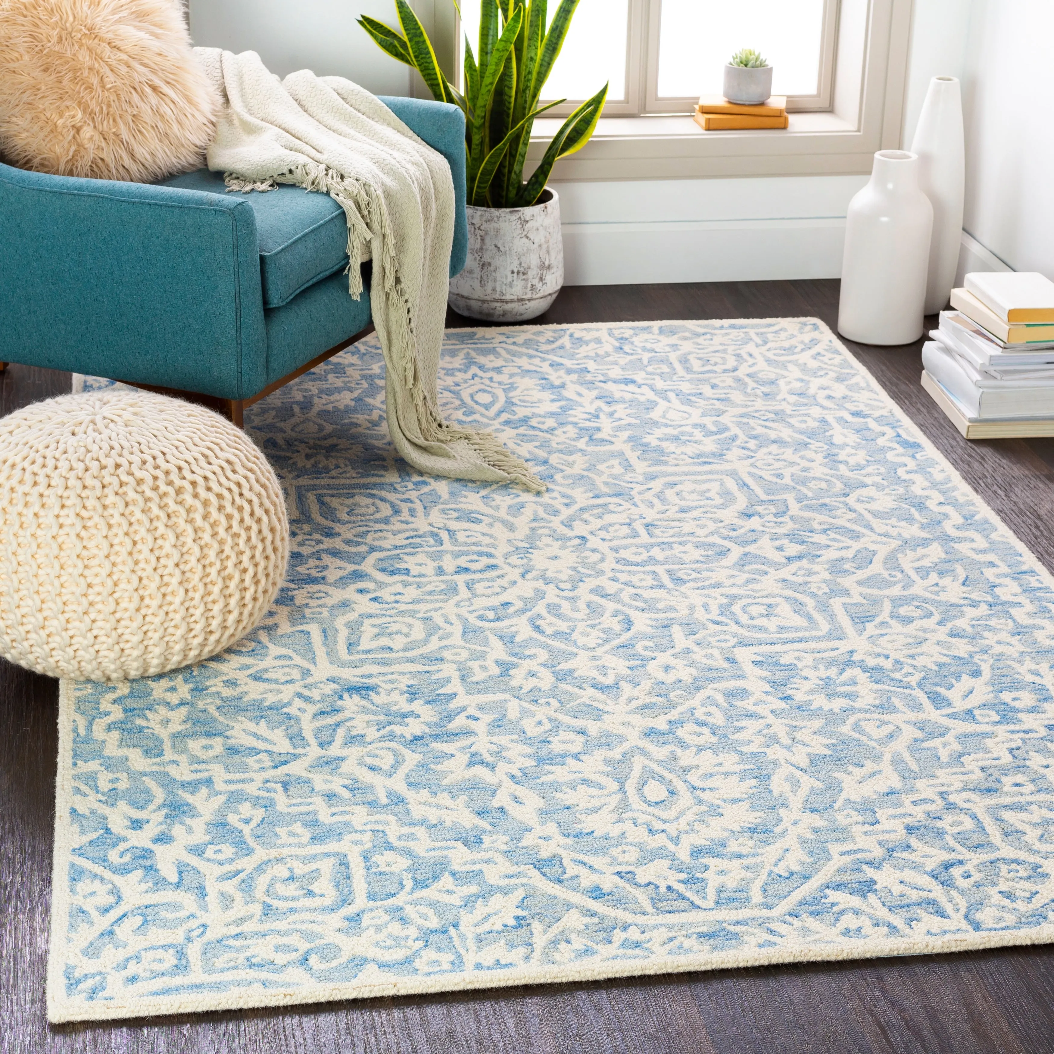Livabliss Hensley Handmade Medallion Wool Area Rug