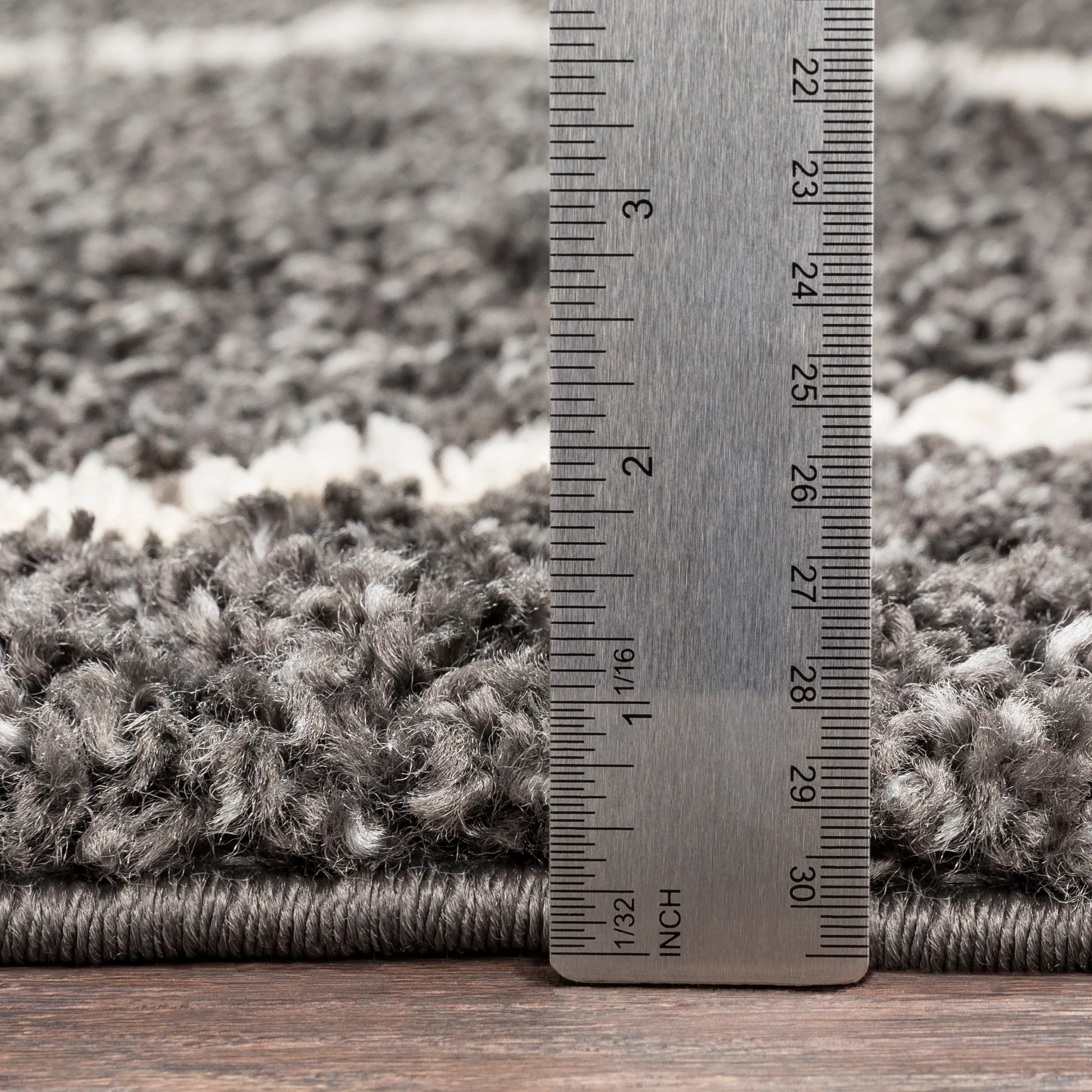 Livabliss Jada Moroccan Stripe Shag Area Rug