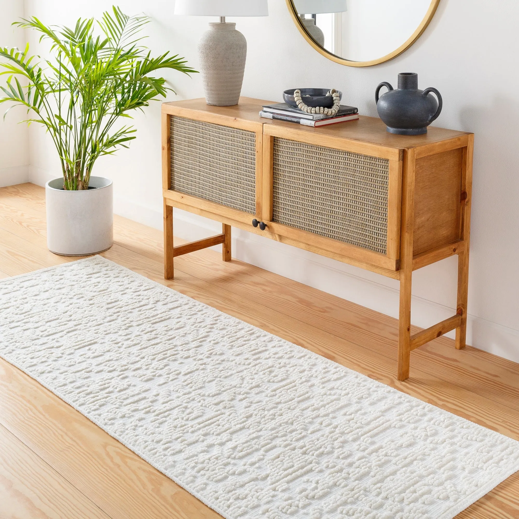 Livabliss Jenkins Traditional Machine Washable Area Rug