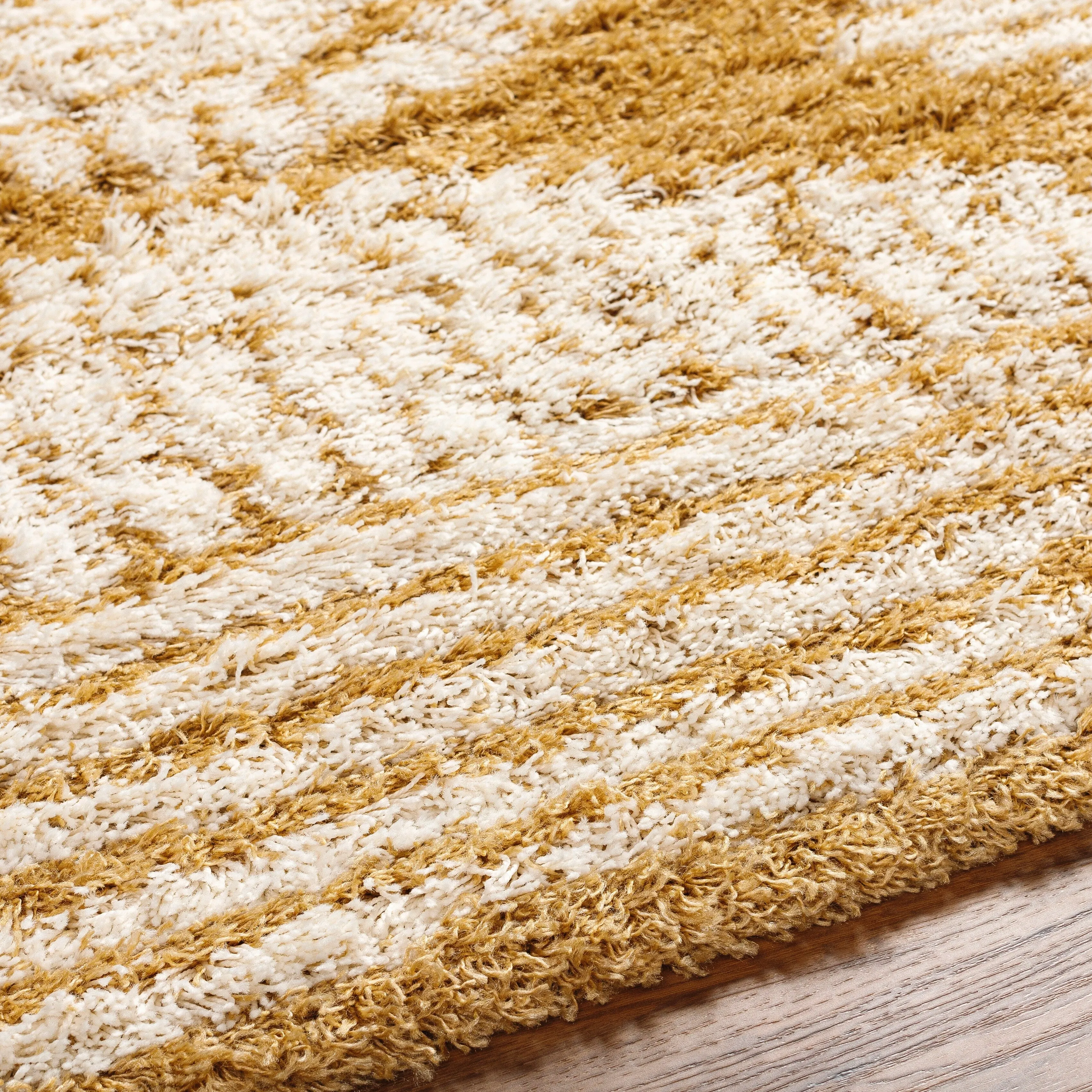 Livabliss Madini Moroccan Diamond Plush Area Rug