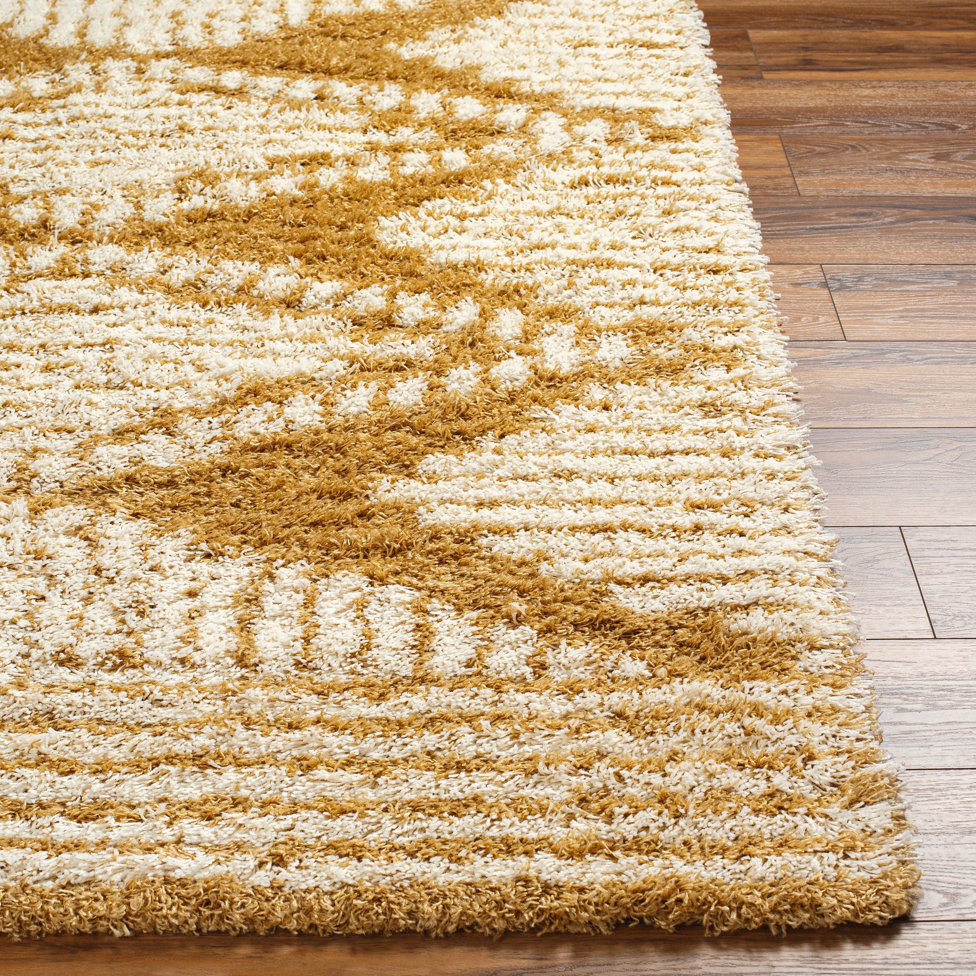 Livabliss Madini Moroccan Diamond Plush Area Rug