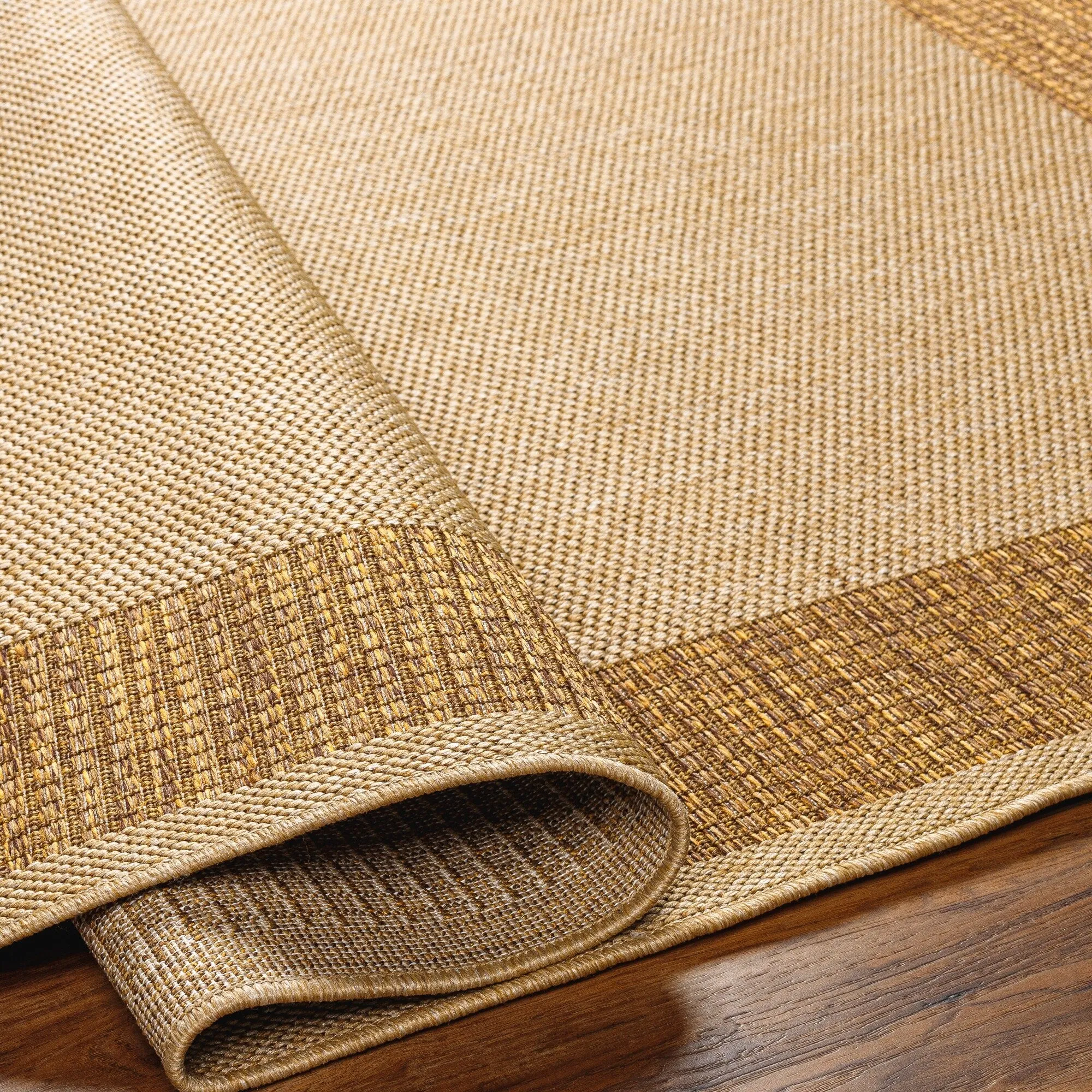 Livabliss Pismo Indoor/ Outdoor Simple Border Area Rug