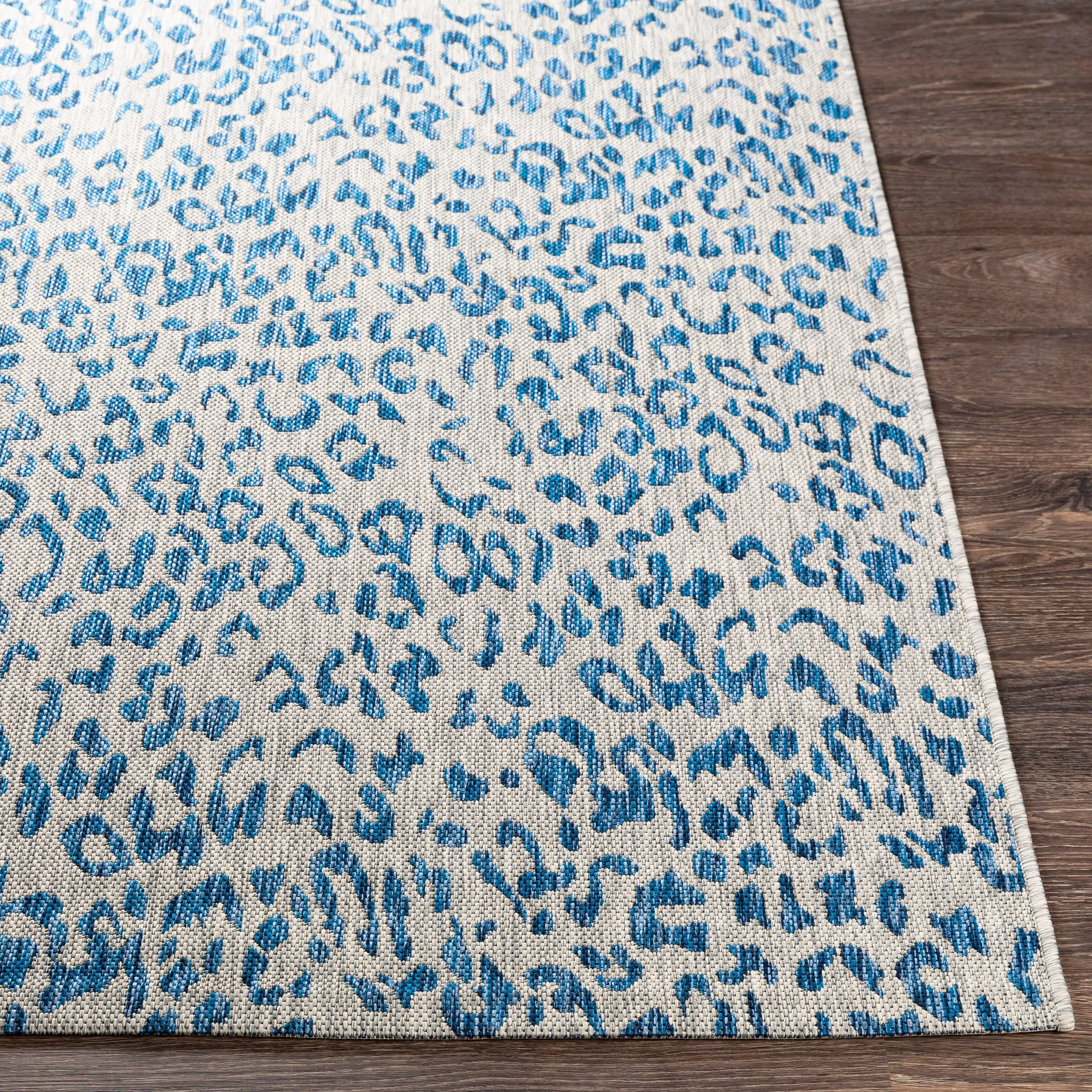 Livabliss Rowdie Indoor/ Outdoor Leopard Print Area Rug