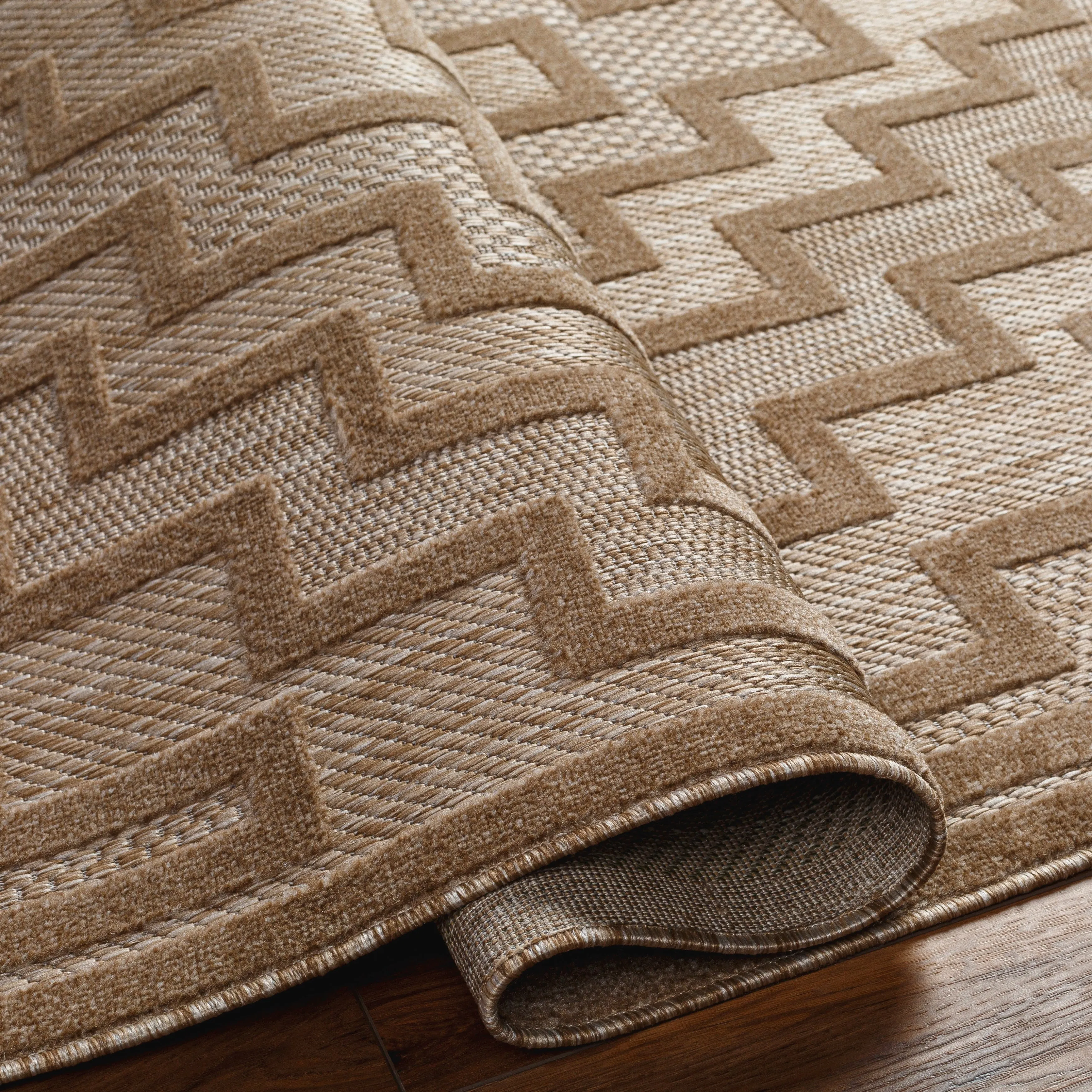Livabliss San Diego Indoor/ Outdoor Geometric Area Rug