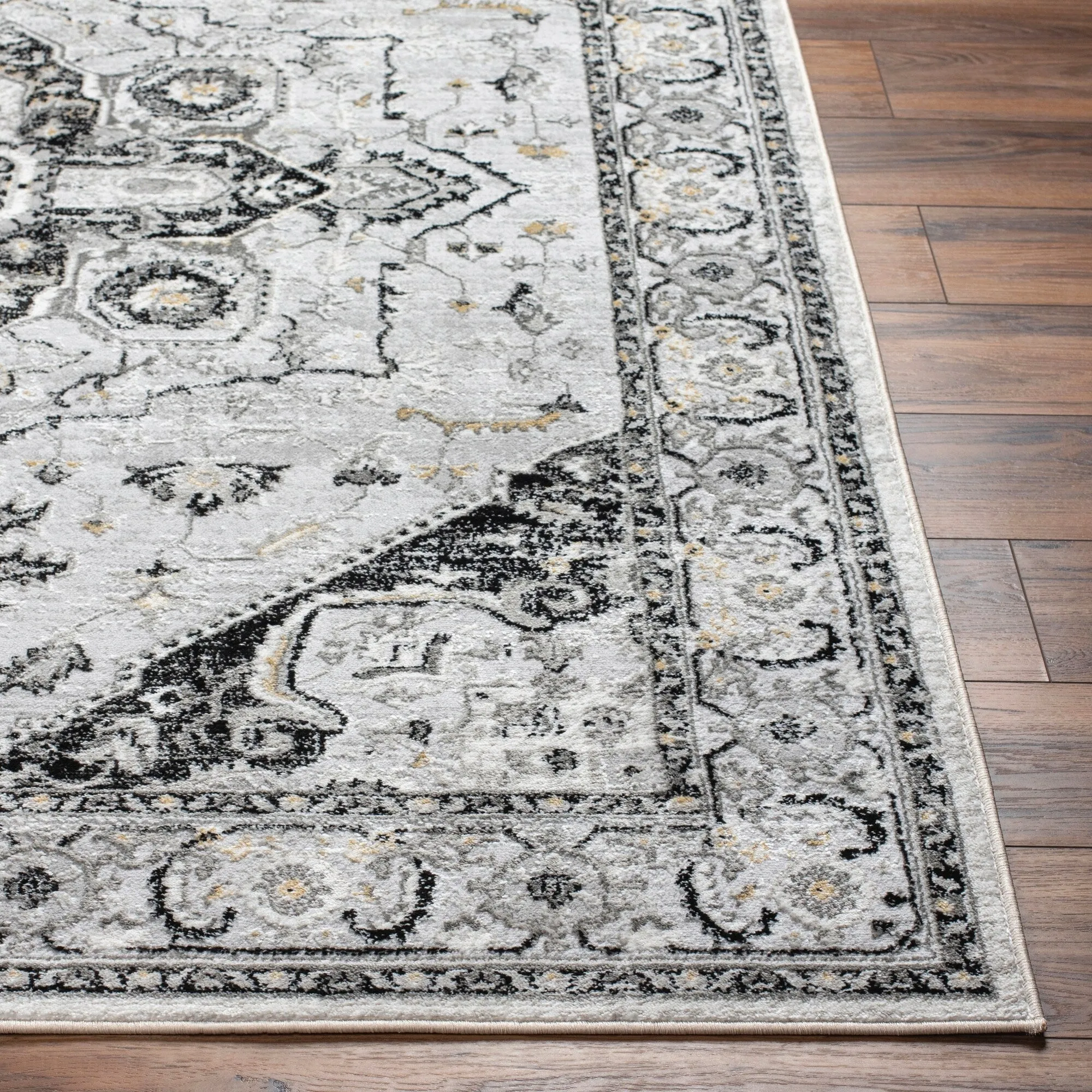 Livabliss San Francisco Updated Traditional Area Rug
