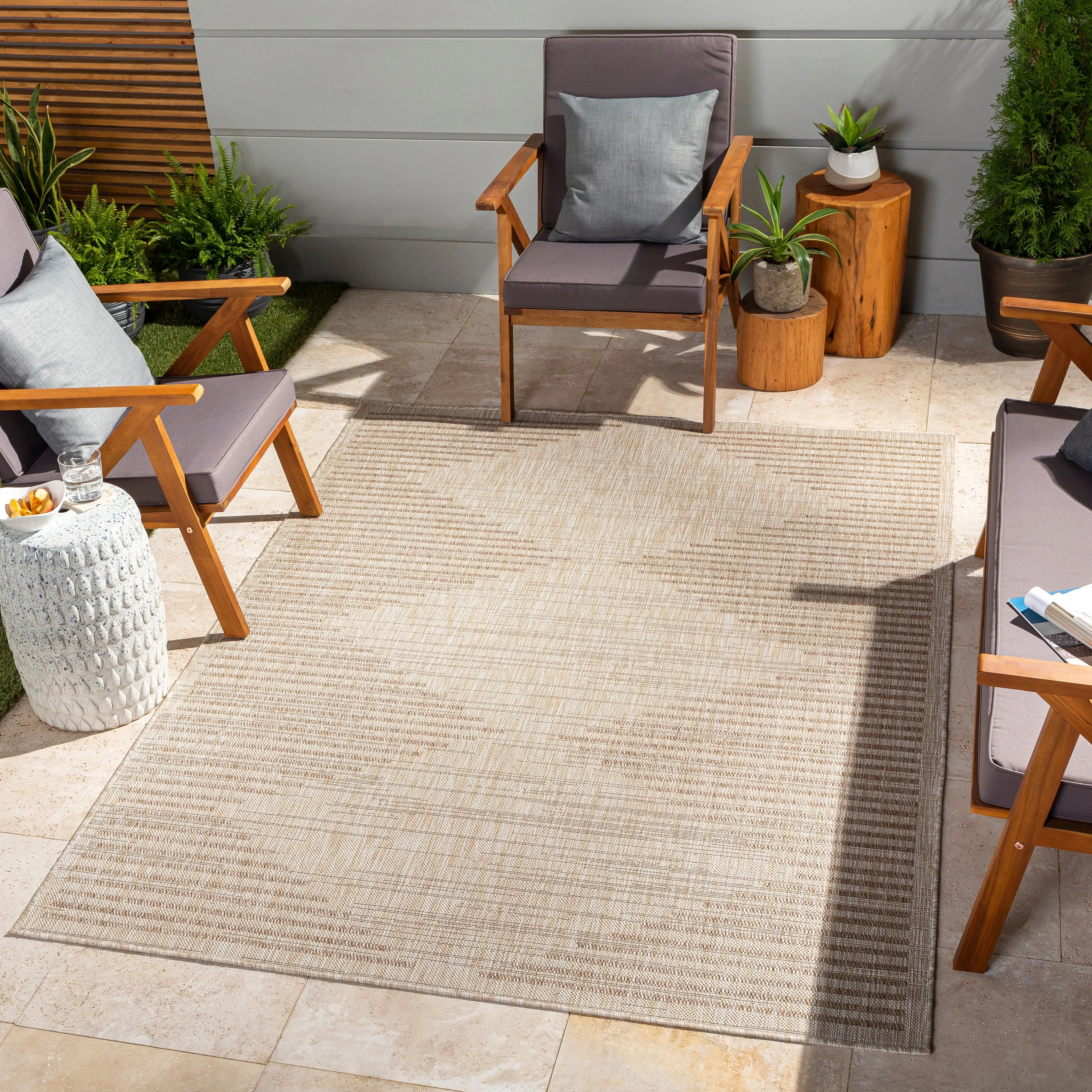 Livabliss Sawyer Boho Modern Indoor/ Outdoor Area Rug
