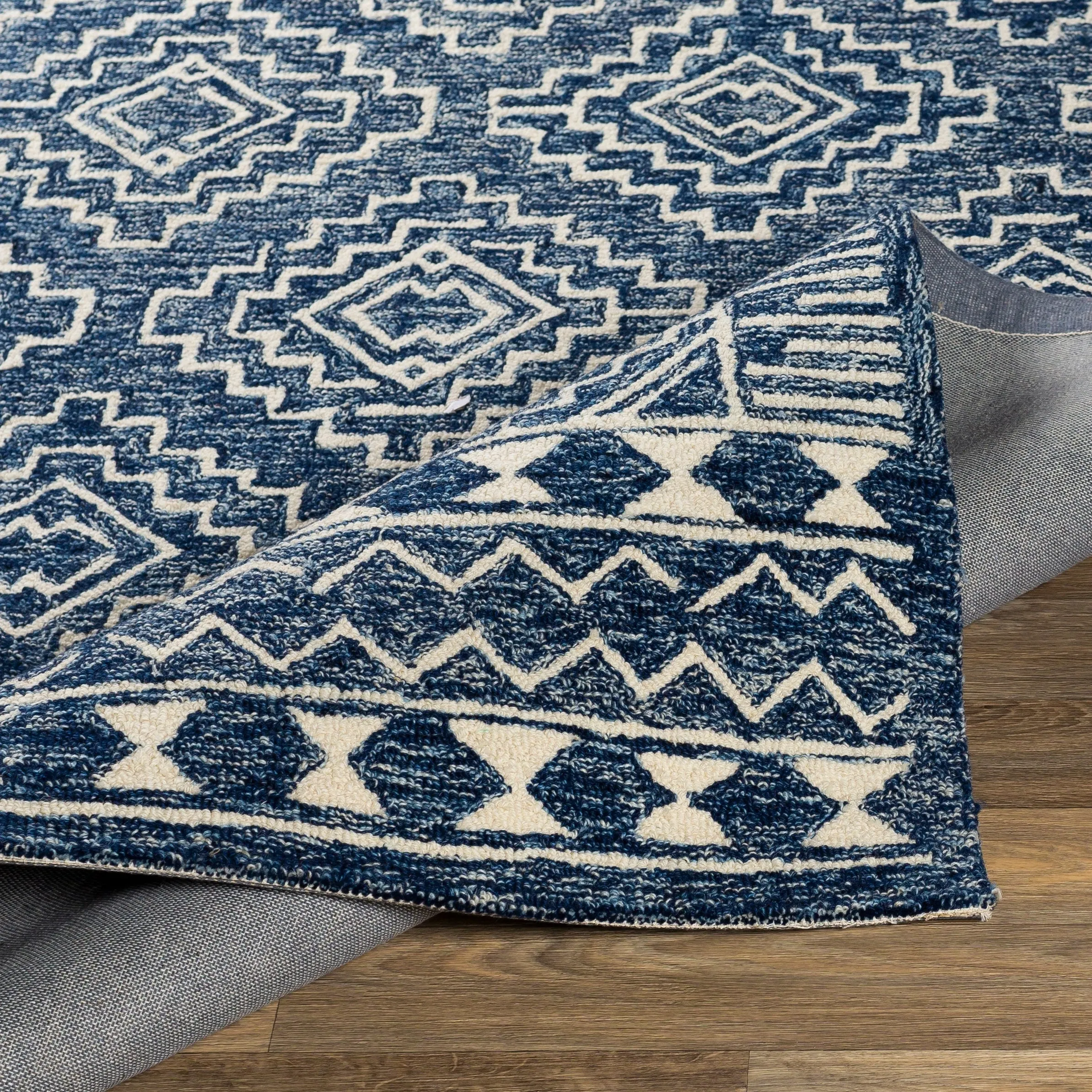 Livabliss Seedorf Handmade Tribal Wool Area Rug