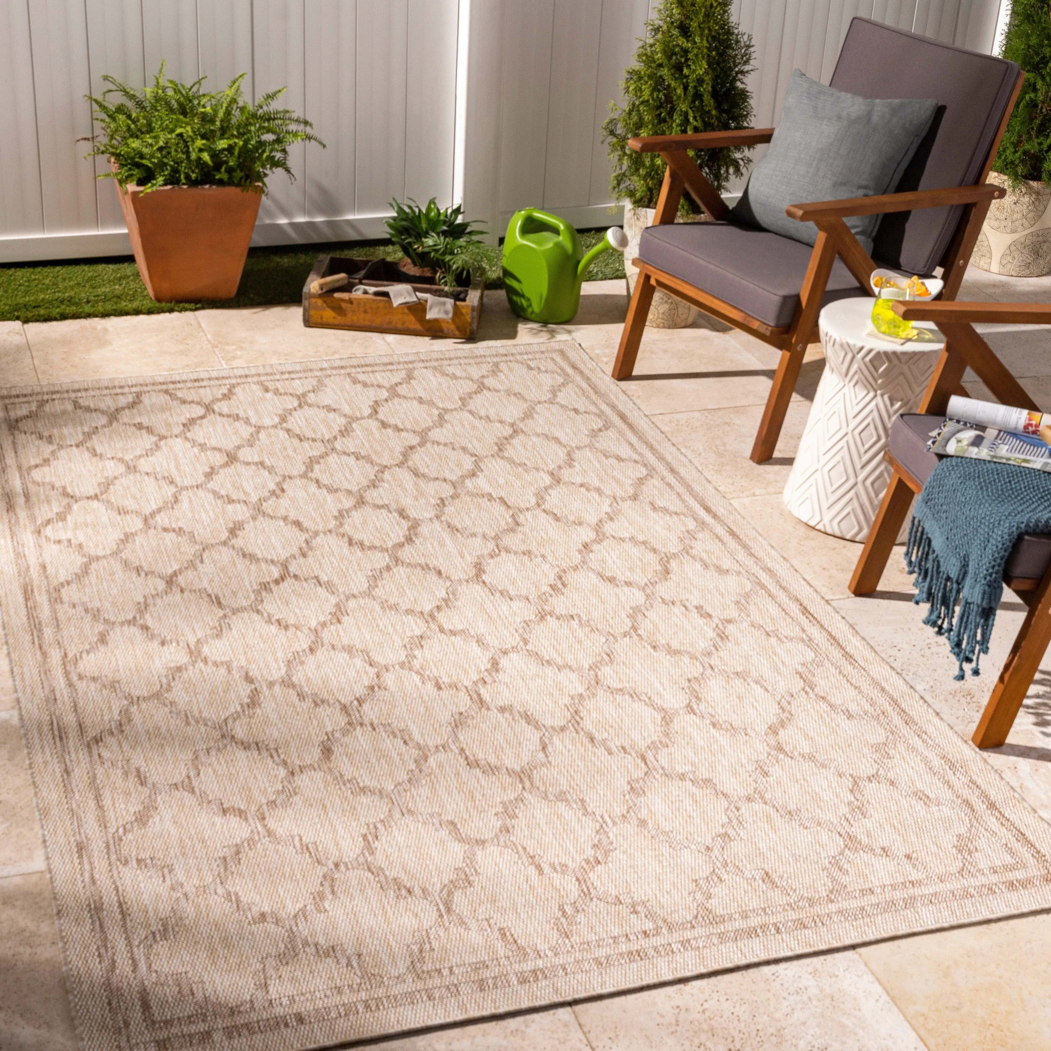 Livabliss Tuareg Vintage Diamond Outdoor Rug